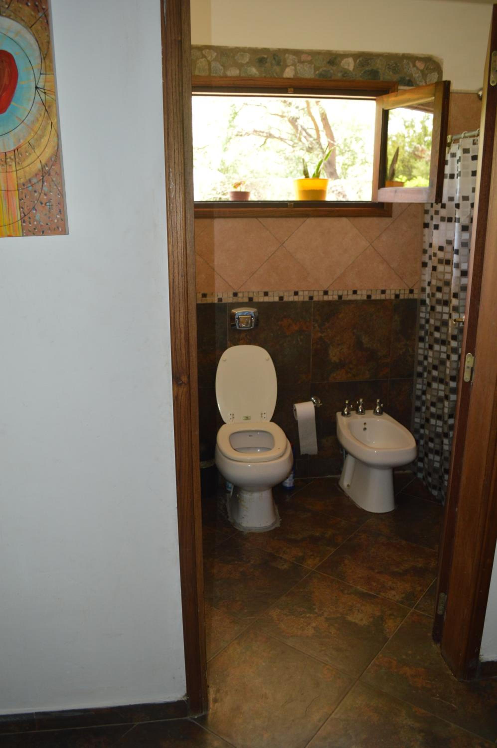 Alojamiento en casa quinta, habitación privada