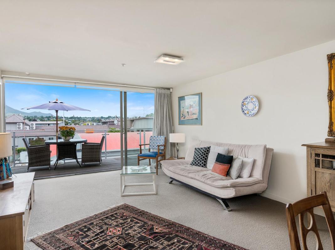 Relax on Roberts - Taupo Holiday Home view 2