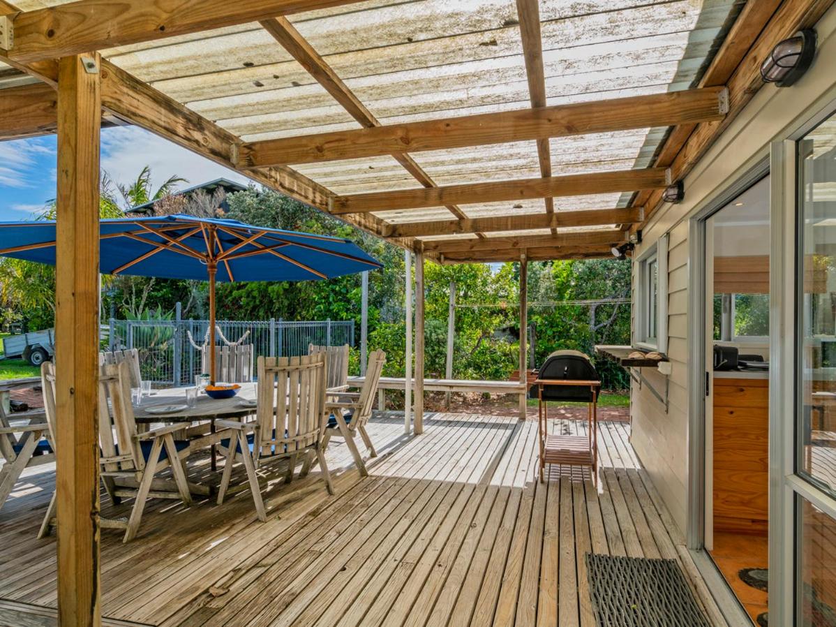 Oysters Retreat - Cooks Beach Holiday Home view 4
