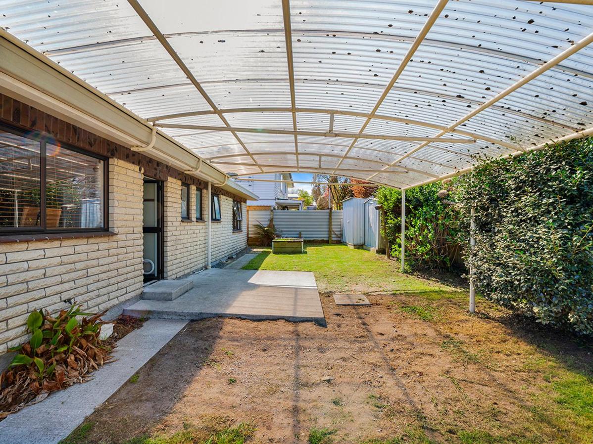 Heathcote Cottage - Taupo Holiday Home view 2