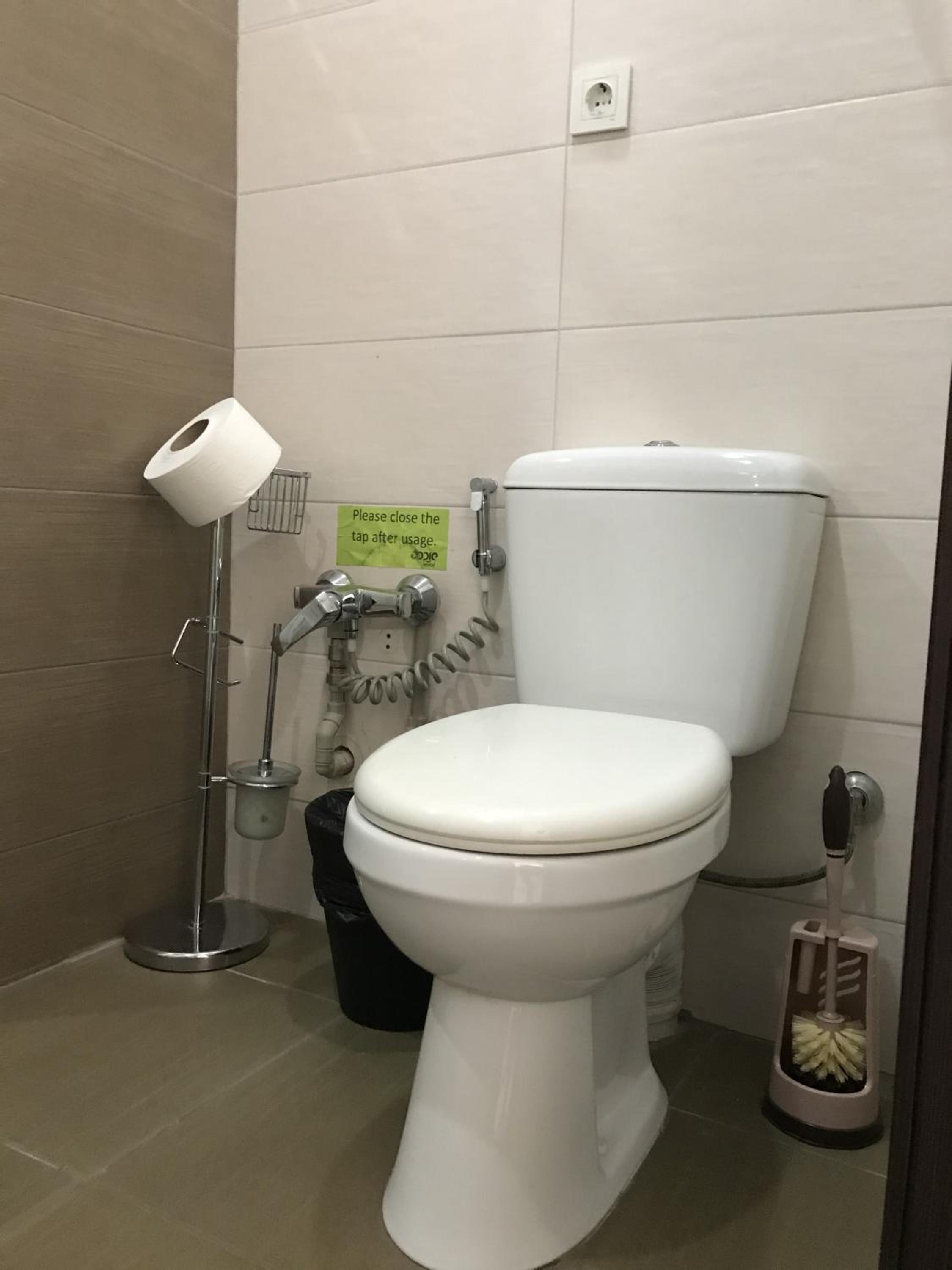 Apple Hostel Bishkek 49