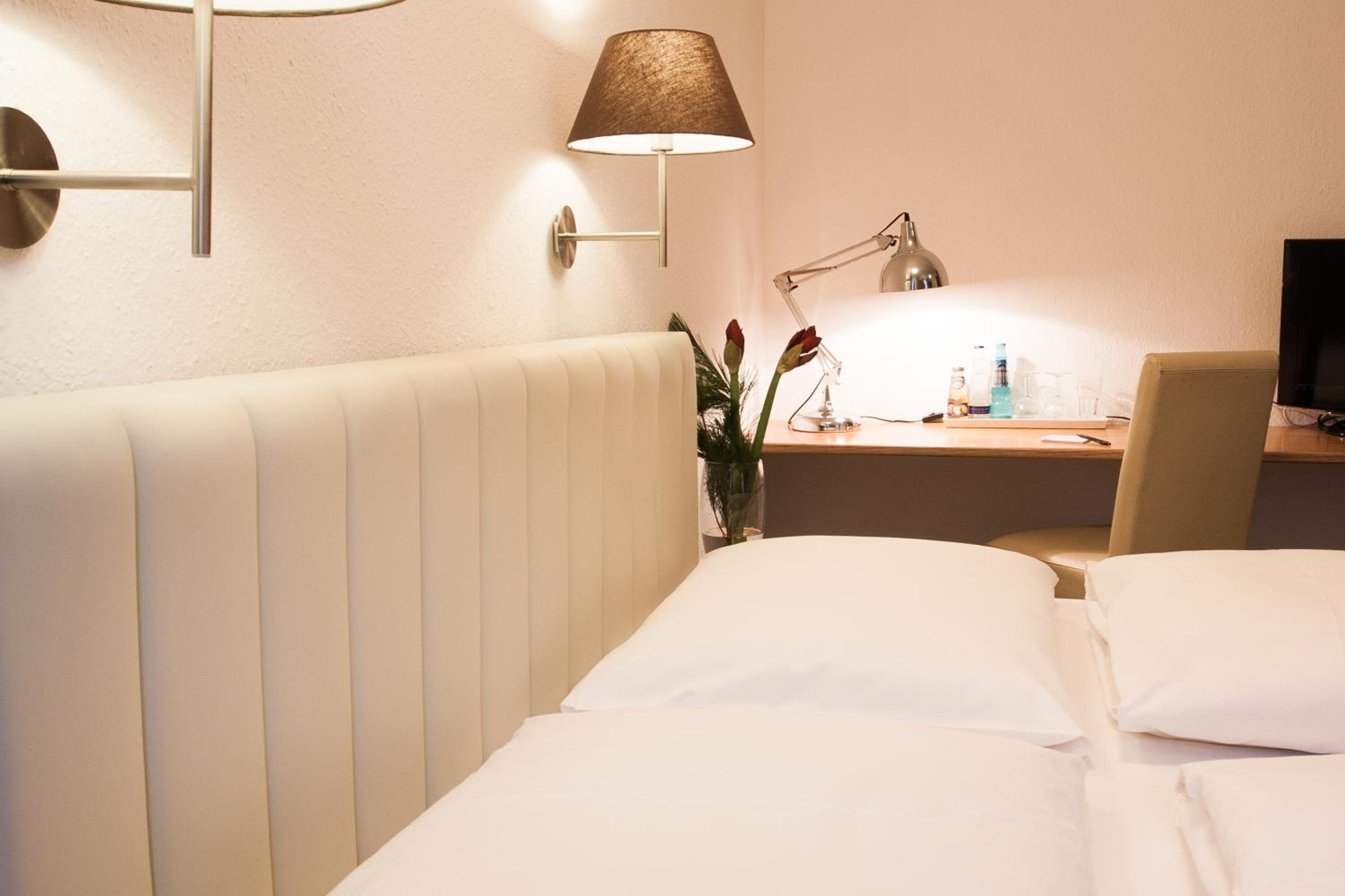 Munich Vacations - Hotel Villa Solln - Property Image 58