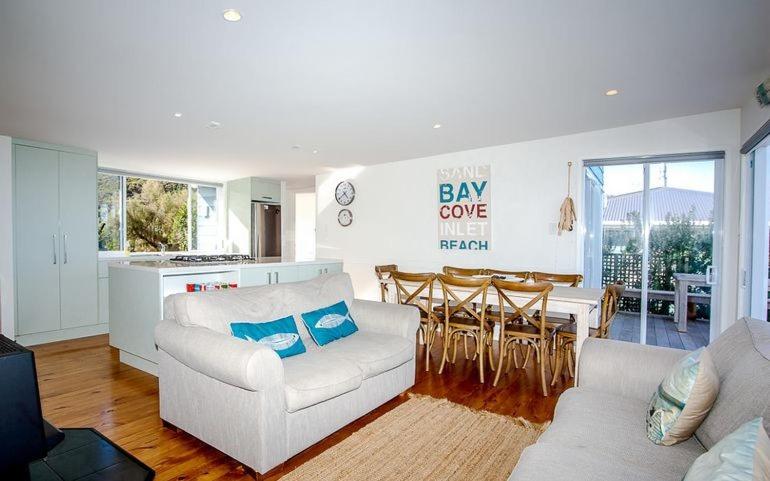 Shoreside - Tutukaka Holiday Home