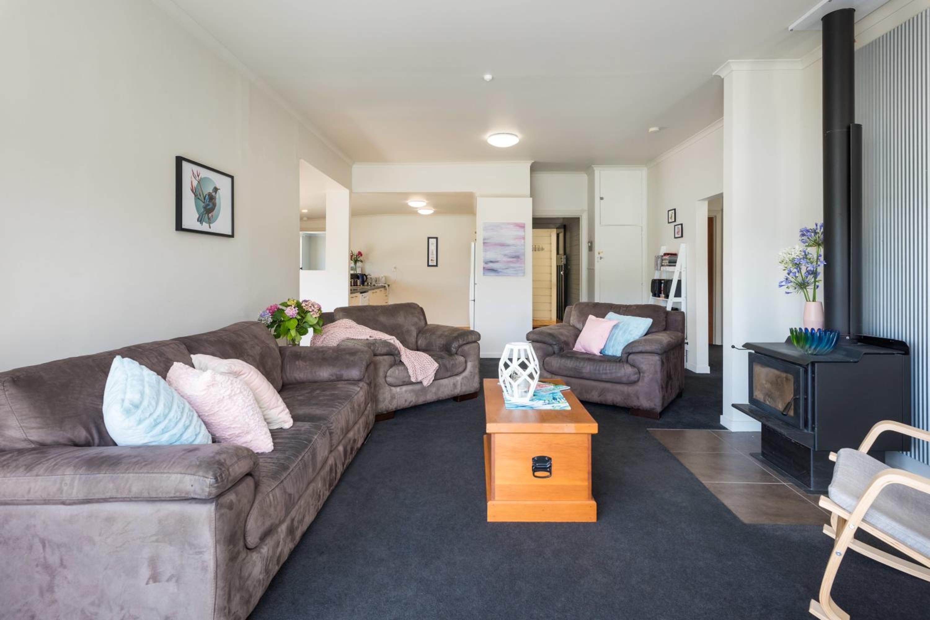 Tirohanga Wai - Waikawa Holiday Home view 4
