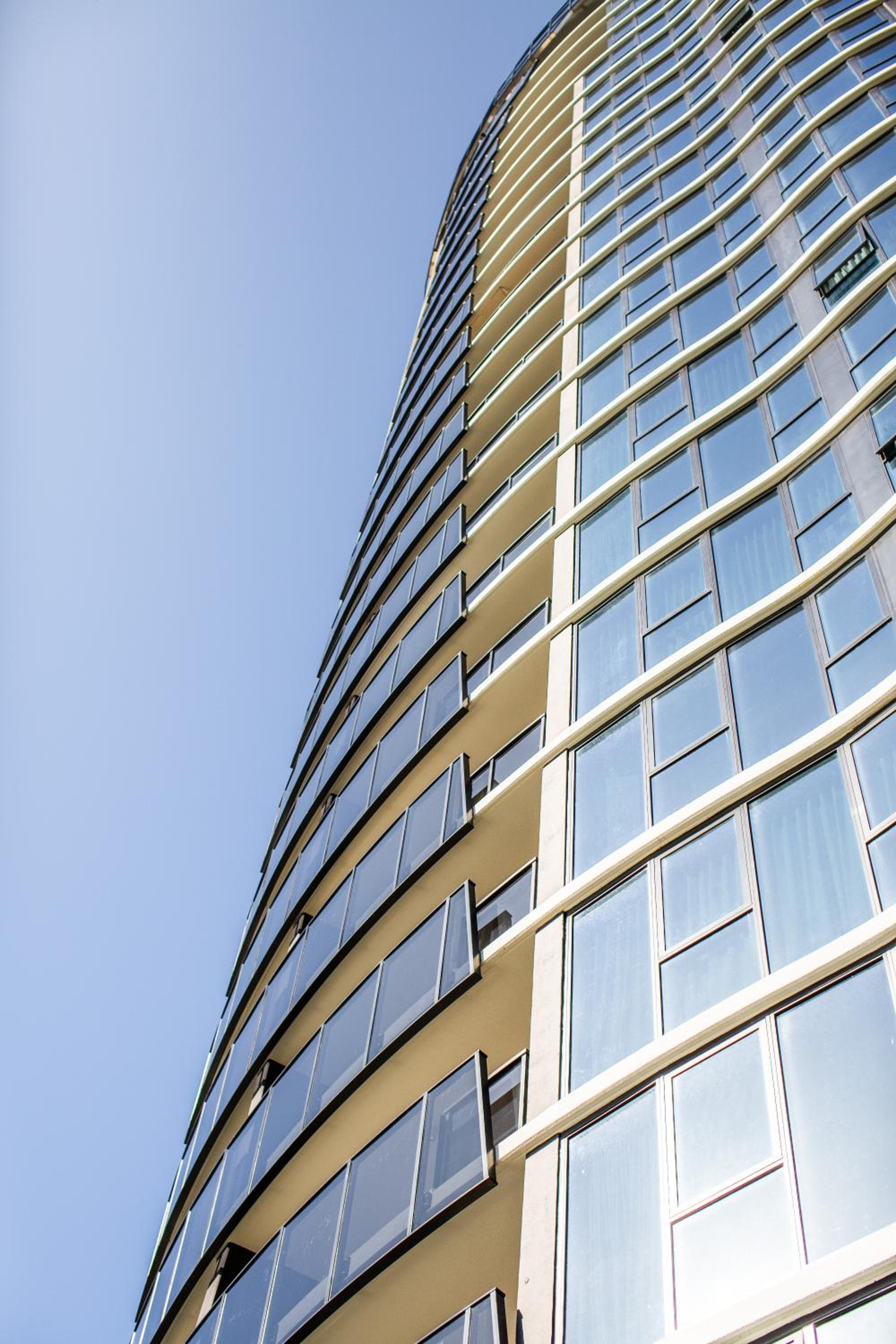 Vue Broadbeach - Official view 2