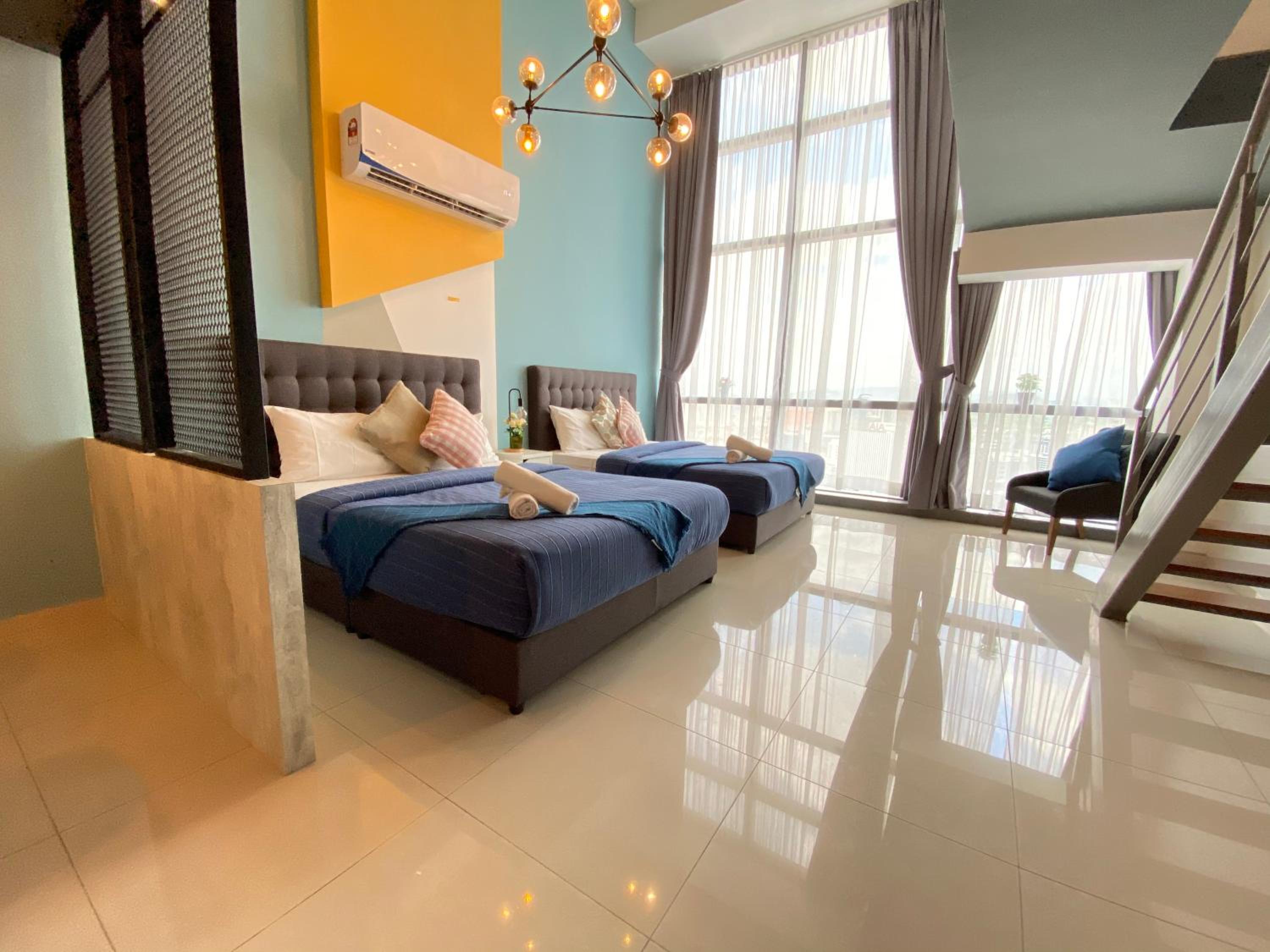 Chrisenbel Suites - Pinnacle PJ