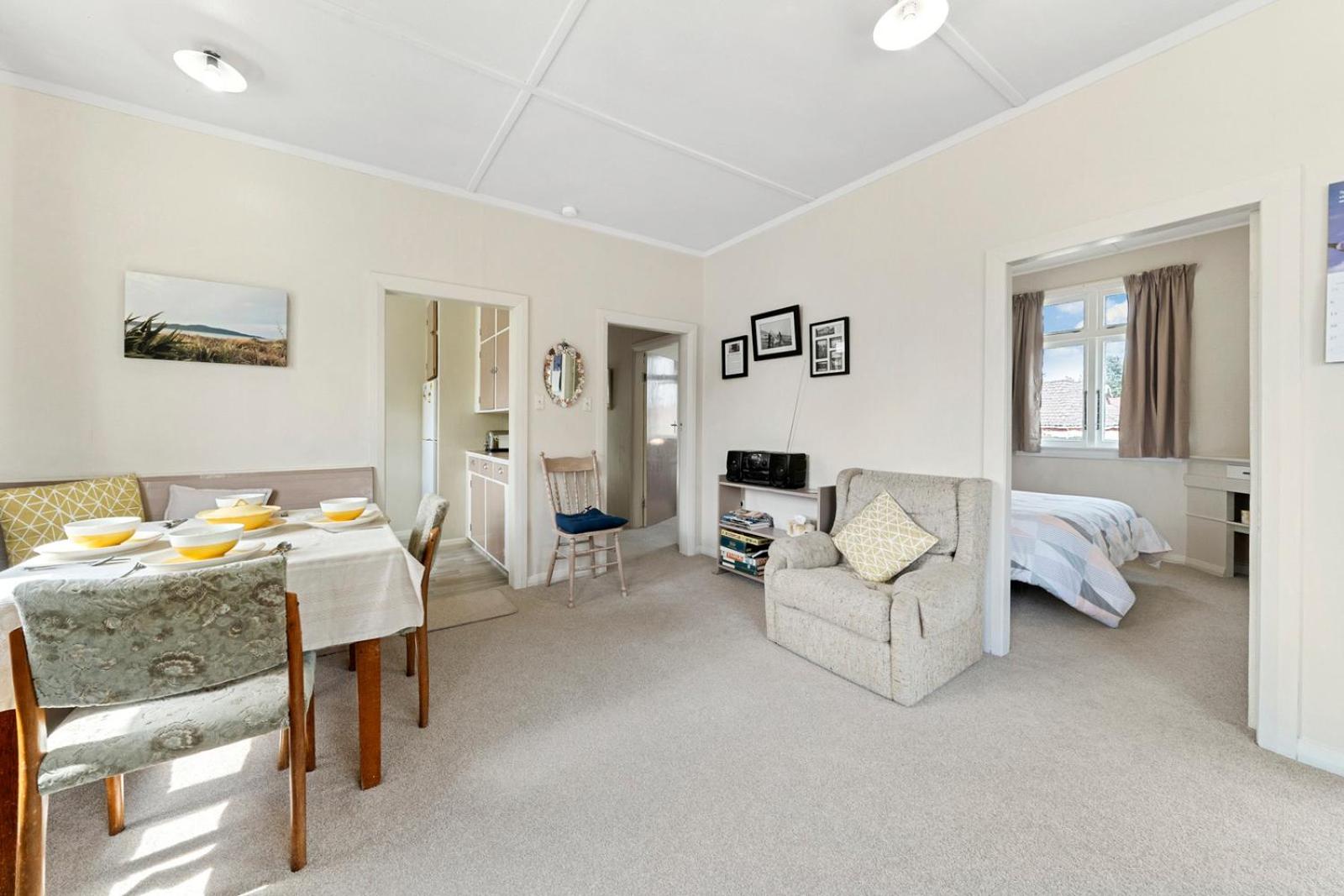 The Beach House - Kapiti Coast Holiday Home view 4