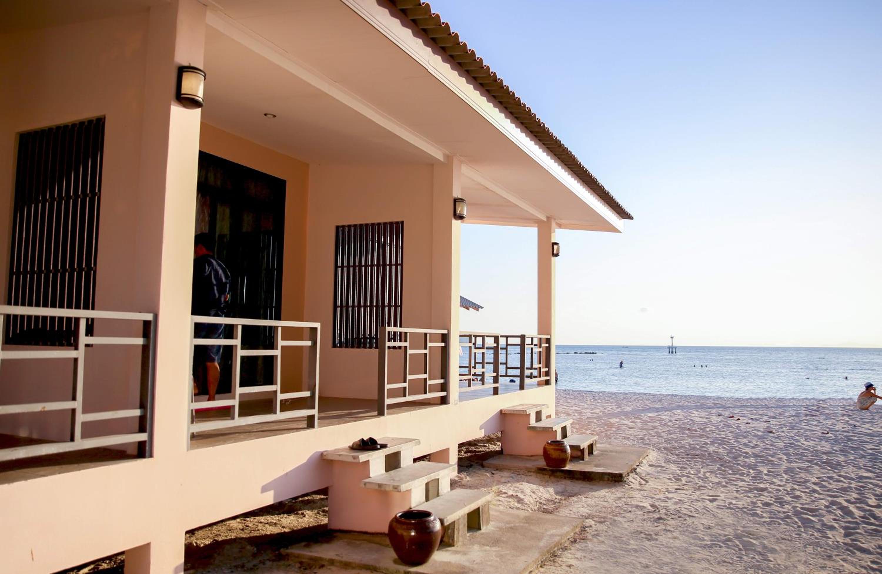 Laemson Resort