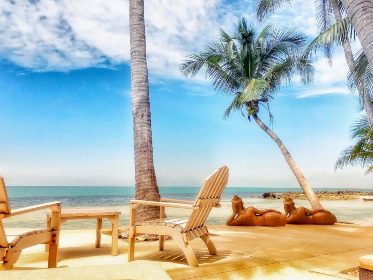 Sibaja Palms Sunset Beach Luxury Apartments