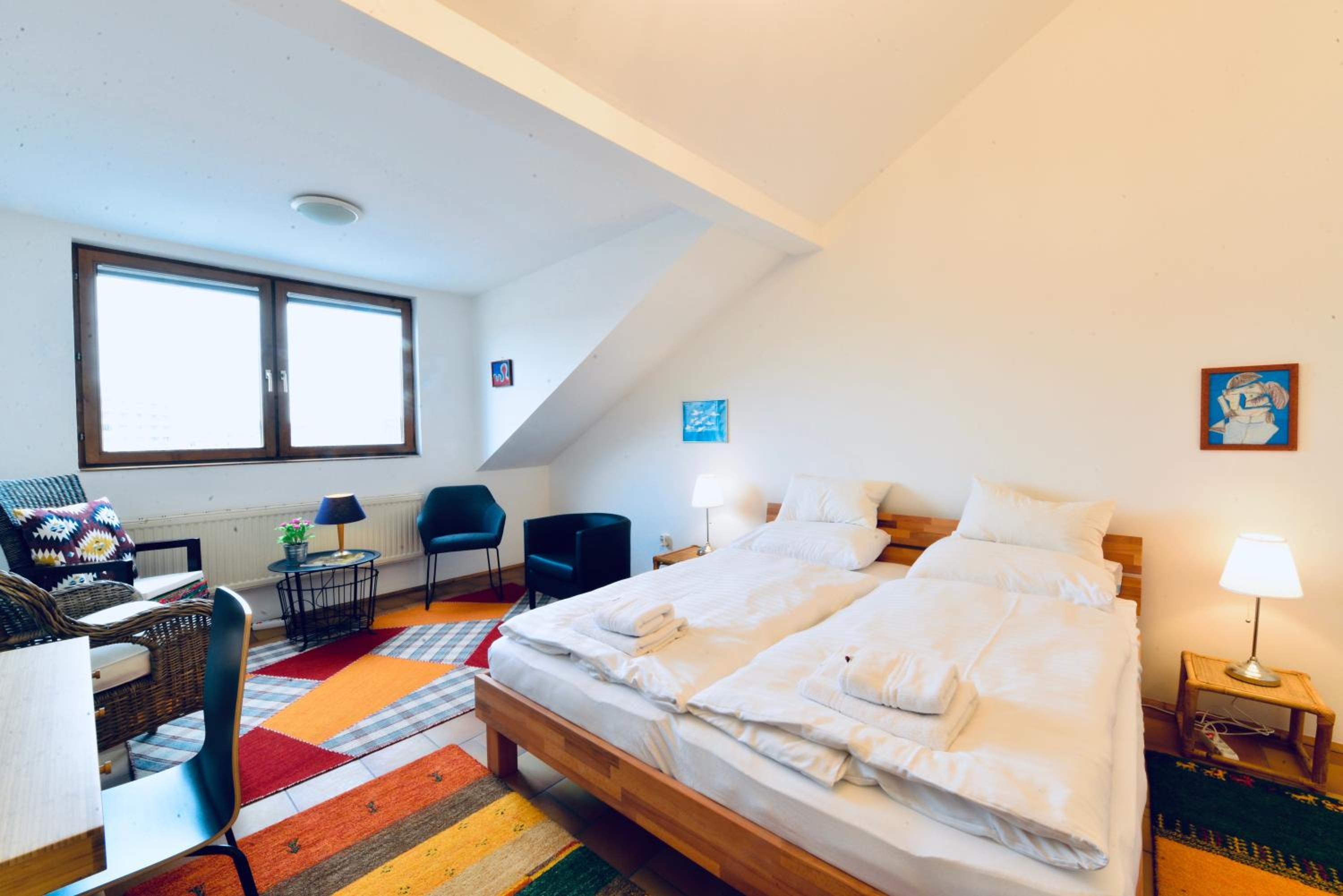 Charming Attic Apartment near Messe Wien and Center