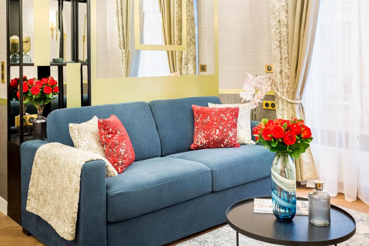 Luxury 2 Bedroom 2 Bathroom With AC -Eiffel Tower