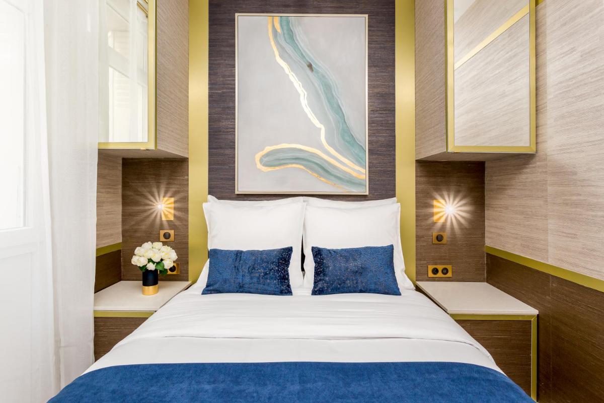 Luxury 2 Bedroom 2 Bathroom With AC -Eiffel Tower