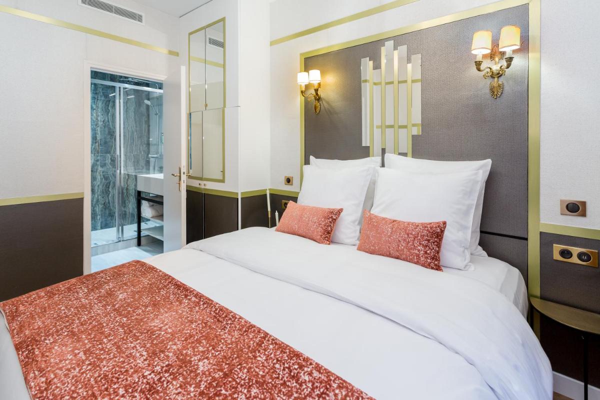 Luxury 2 Bedroom 2 Bathroom With AC -Eiffel Tower