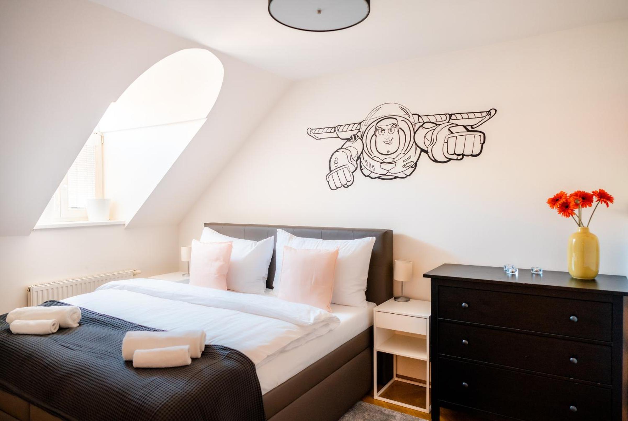 Klimentska Cartoon apartments