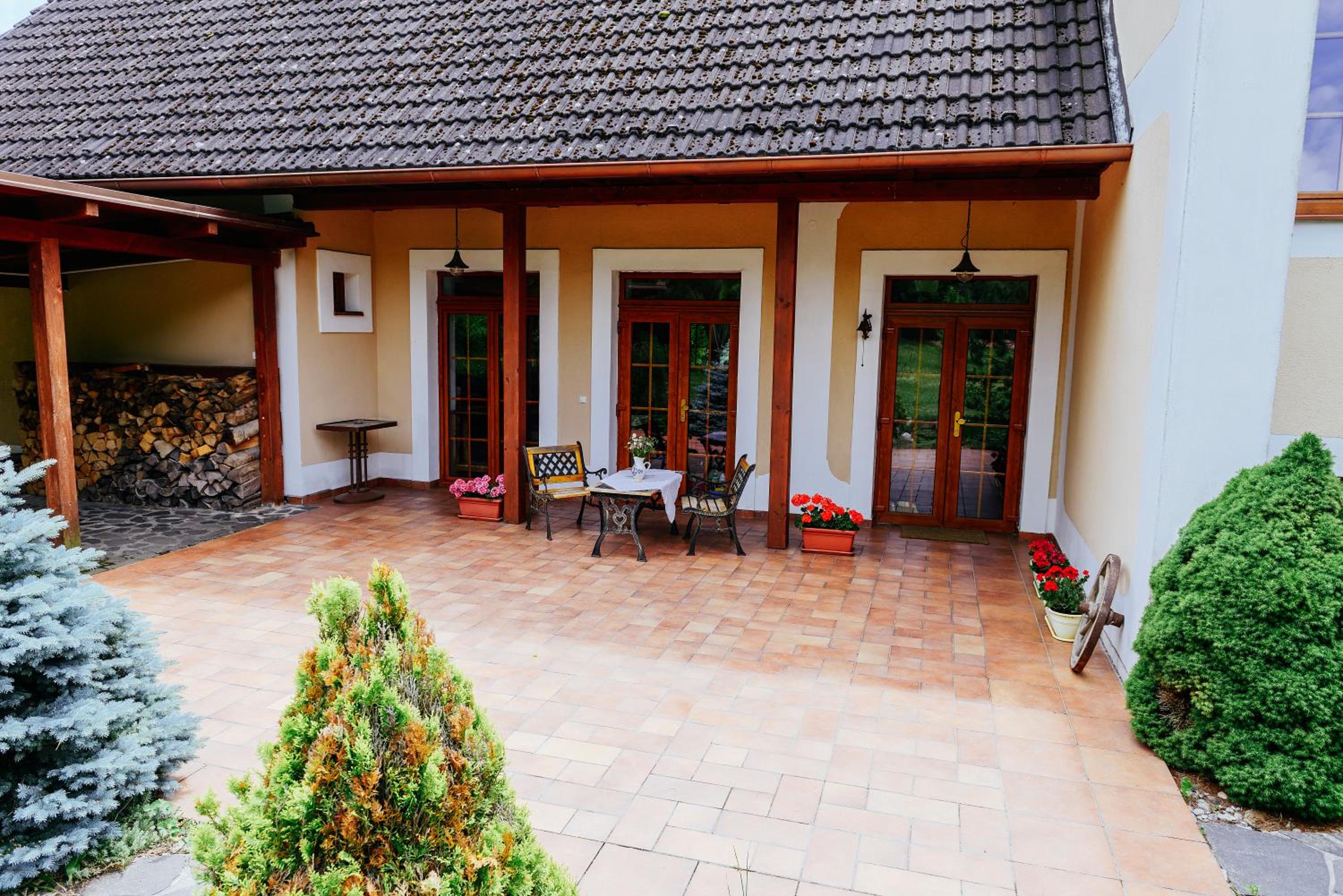 Stará Škola view 5