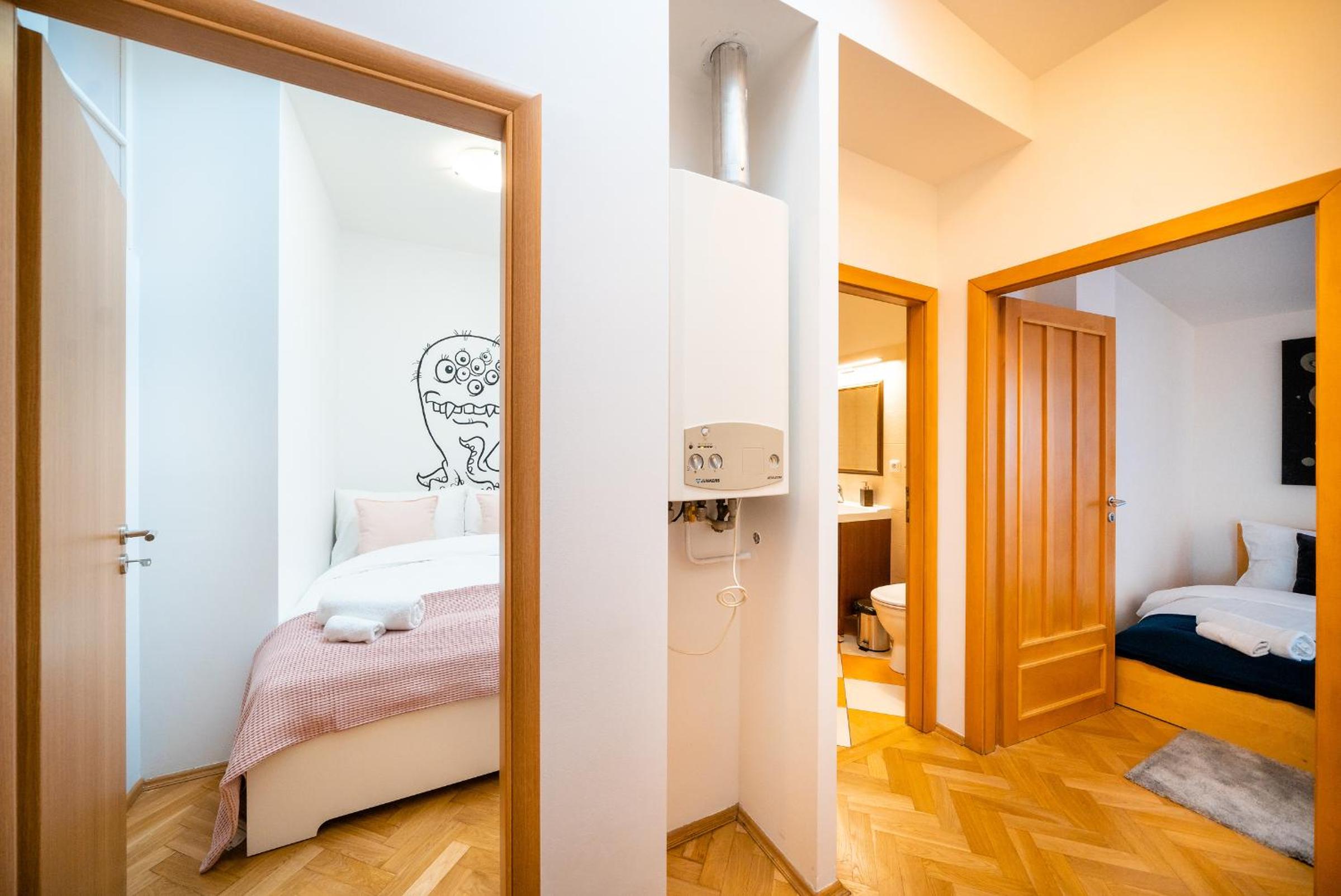 Klimentska Cartoon apartments