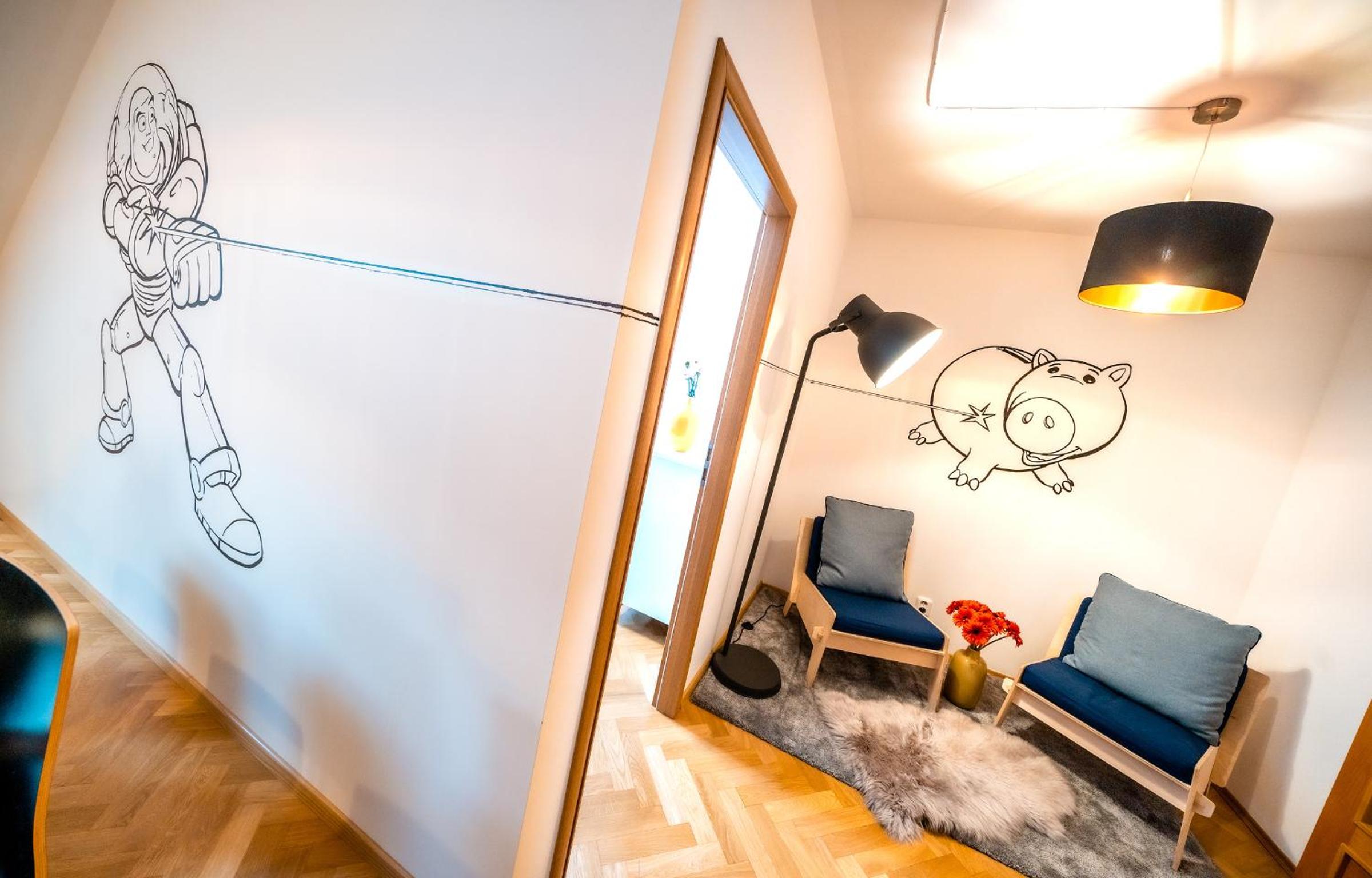 Klimentska Cartoon apartments