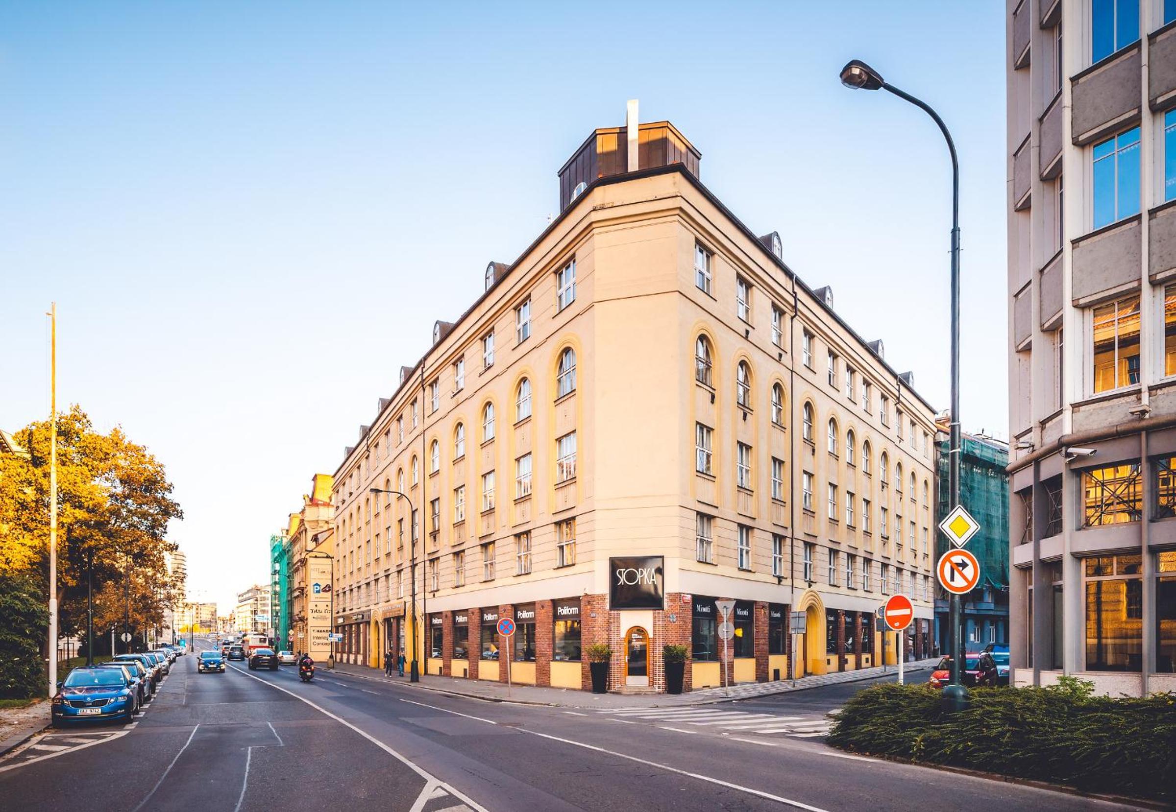 Klimentska Cartoon apartments