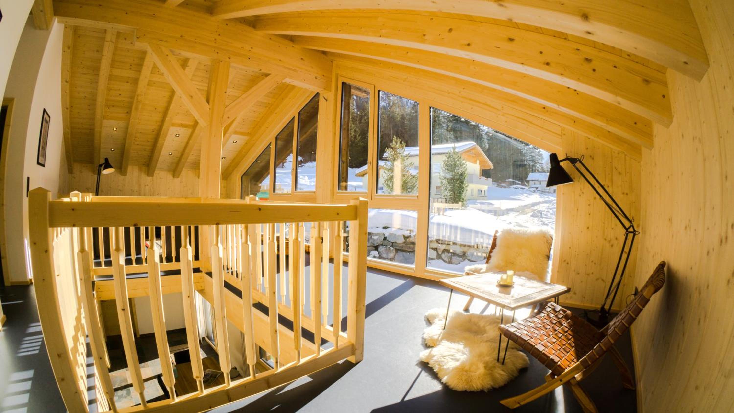 Ferienhaus Alpen Lodge und die Gams