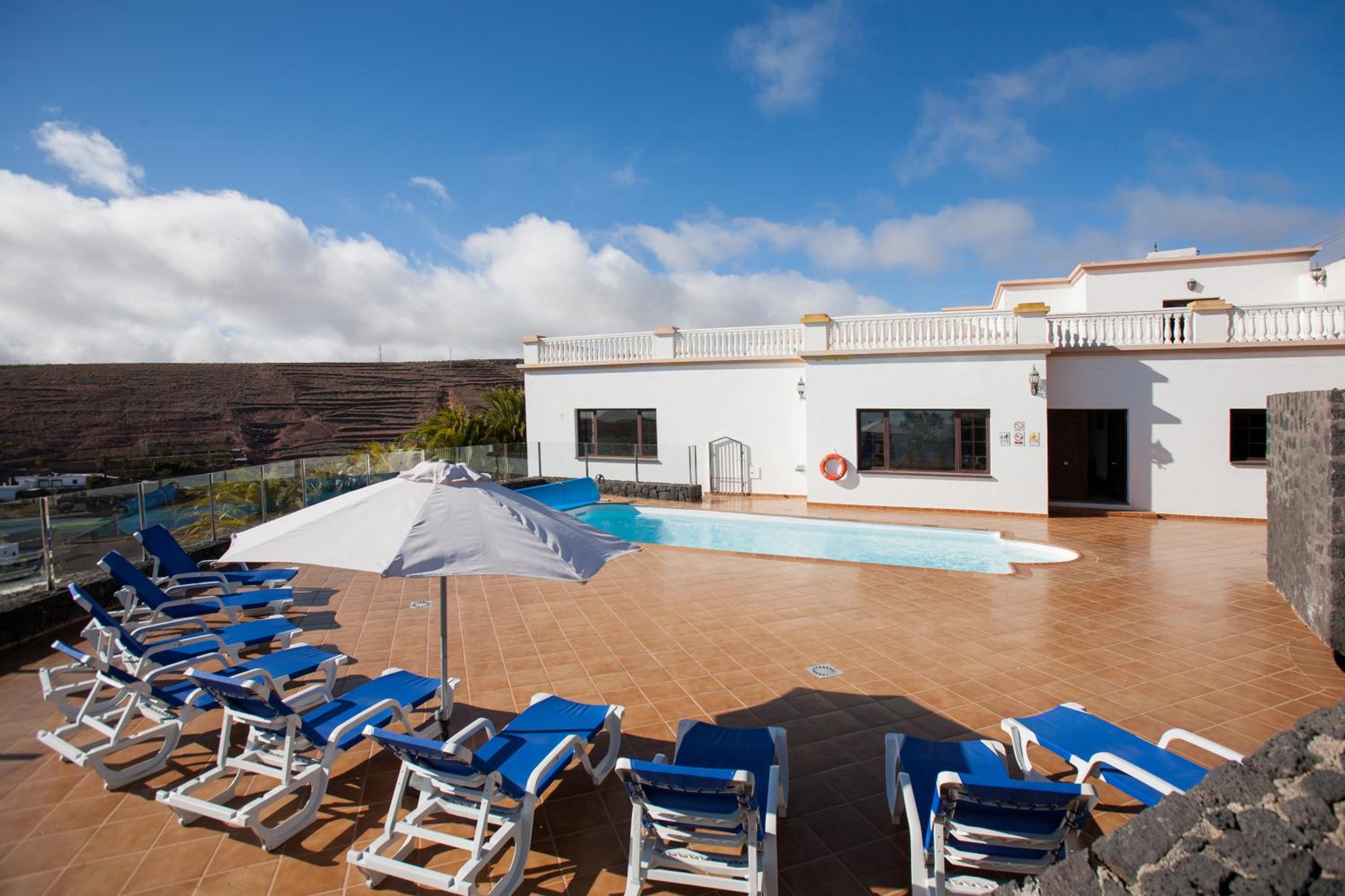 VILLA BELLAVISTA DE LOS VALLES view 2