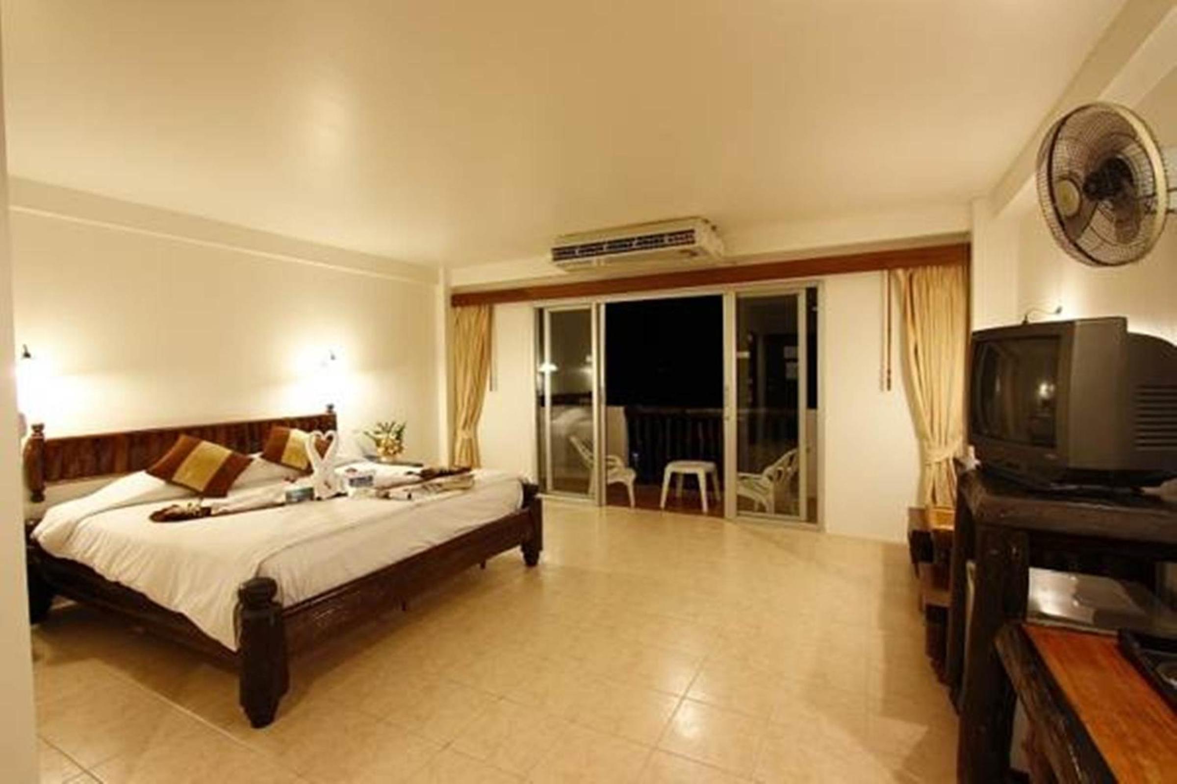 Aonang Sunset Hotel - SHA Extra Plus
