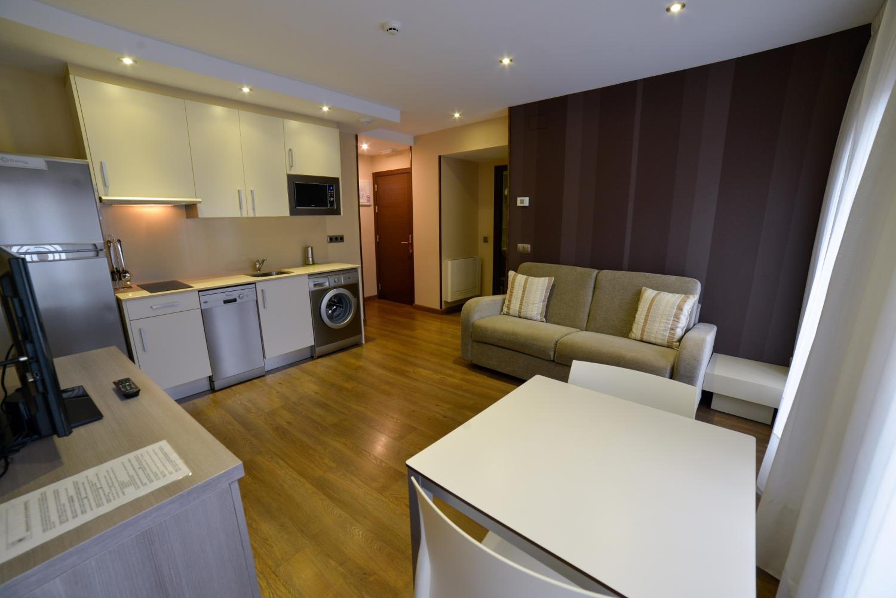 Apartamentos Turísticos Llanes