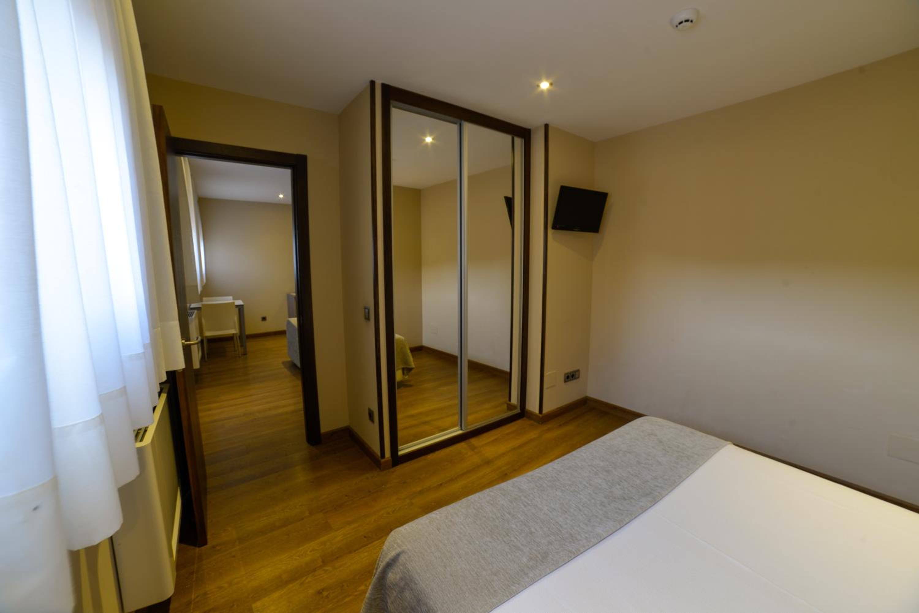 Apartamentos Turísticos Llanes