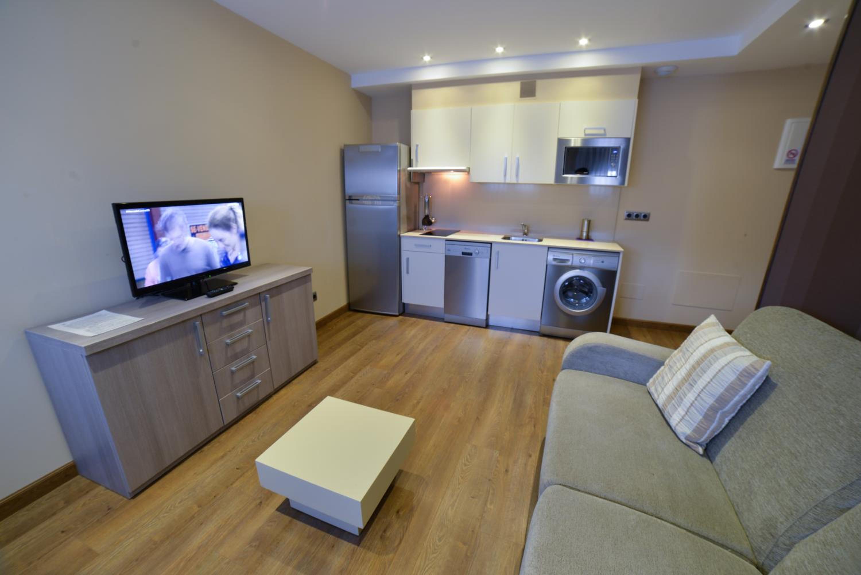 Apartamentos Turísticos Llanes