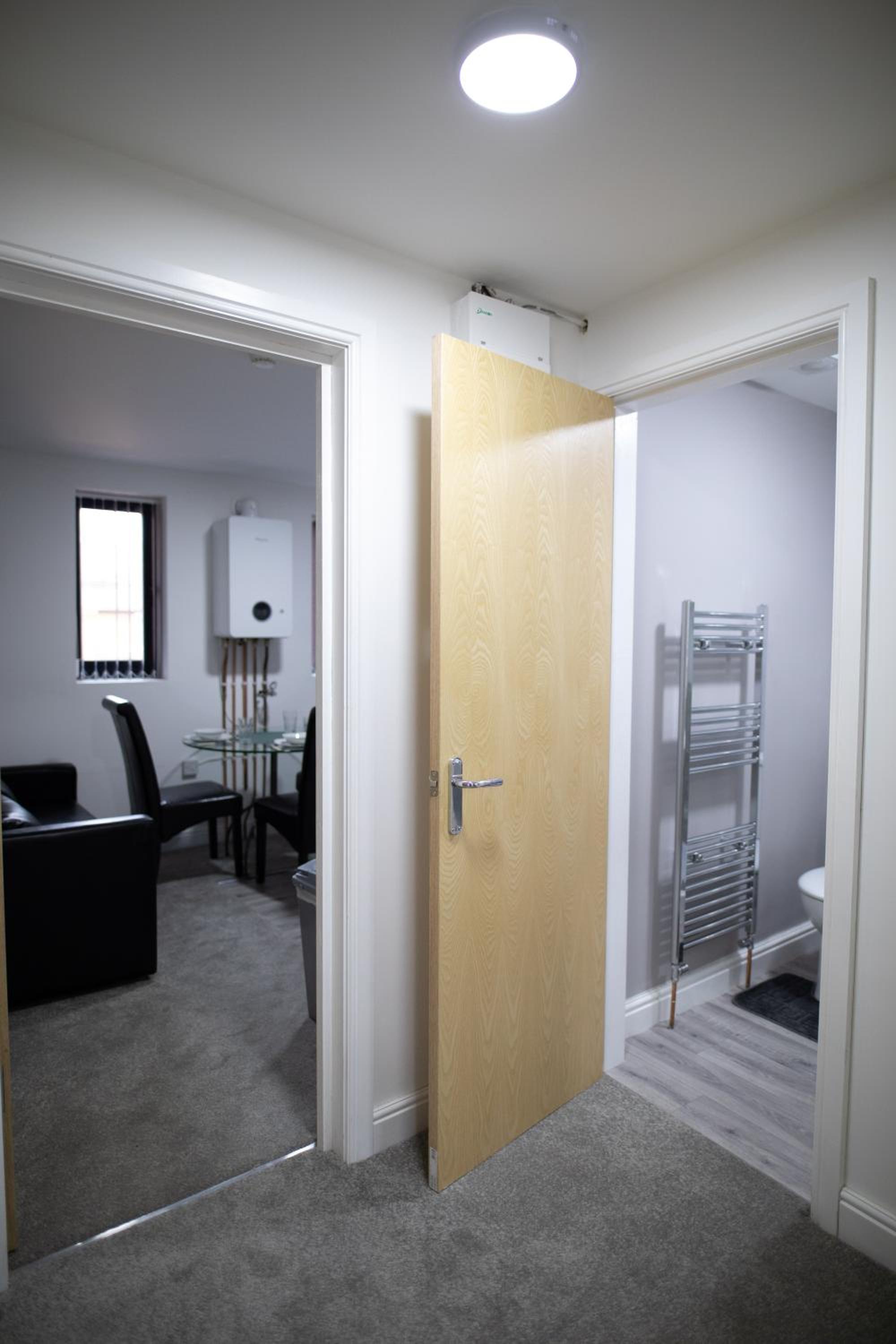 City Lodge Serviced Apartments Worcester City Centre - Parking view 2