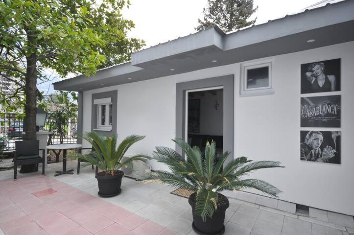 Oasis Seaside Rooms
