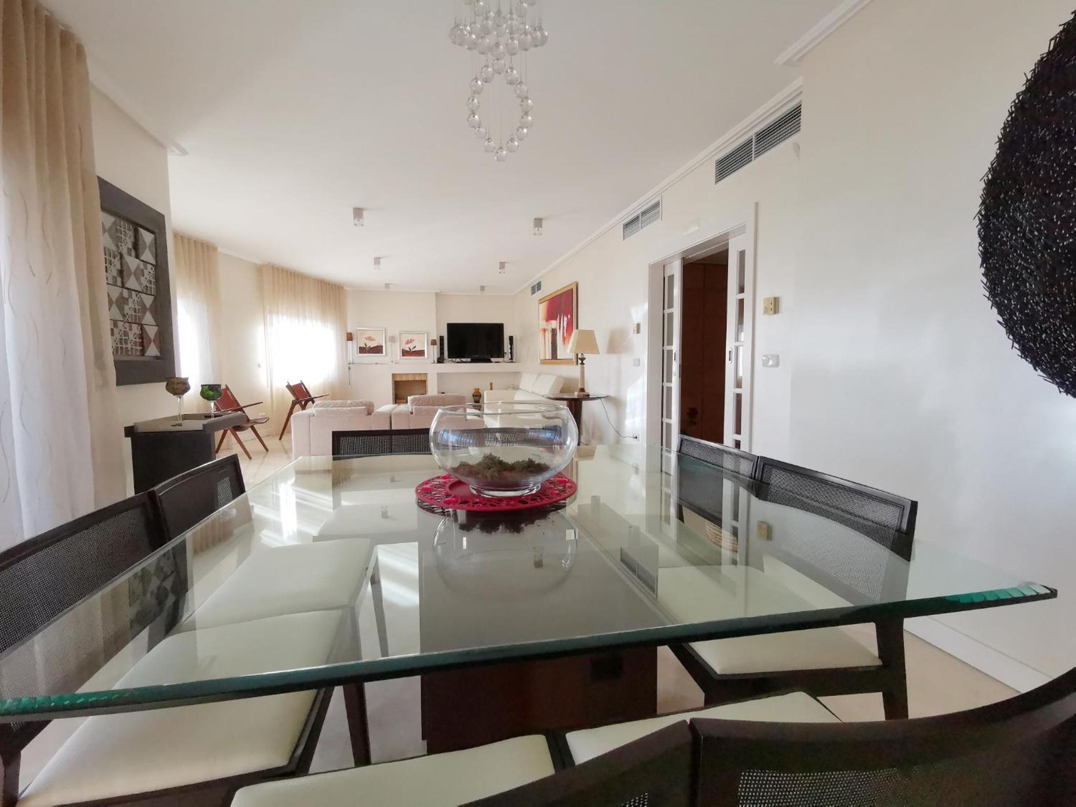 Entire floor parque nacoes prime apartments expo30 view 4