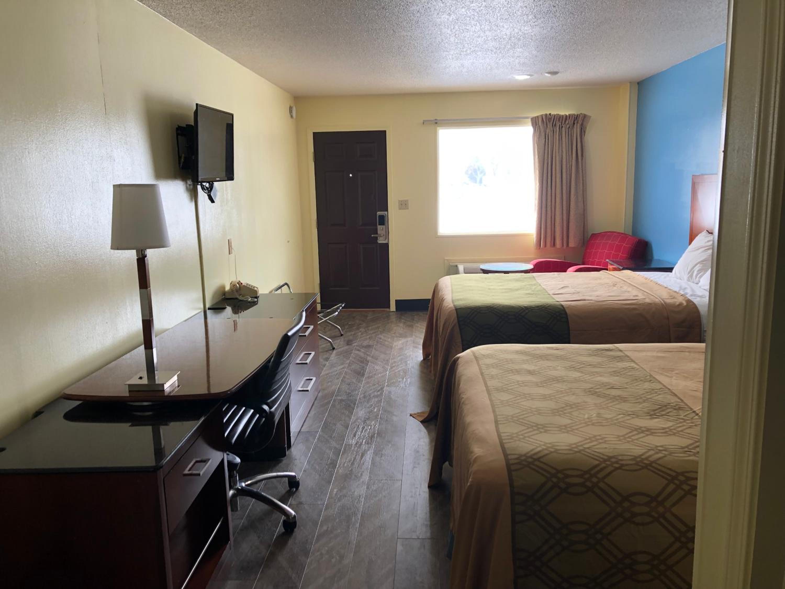 Western Inn South view 4