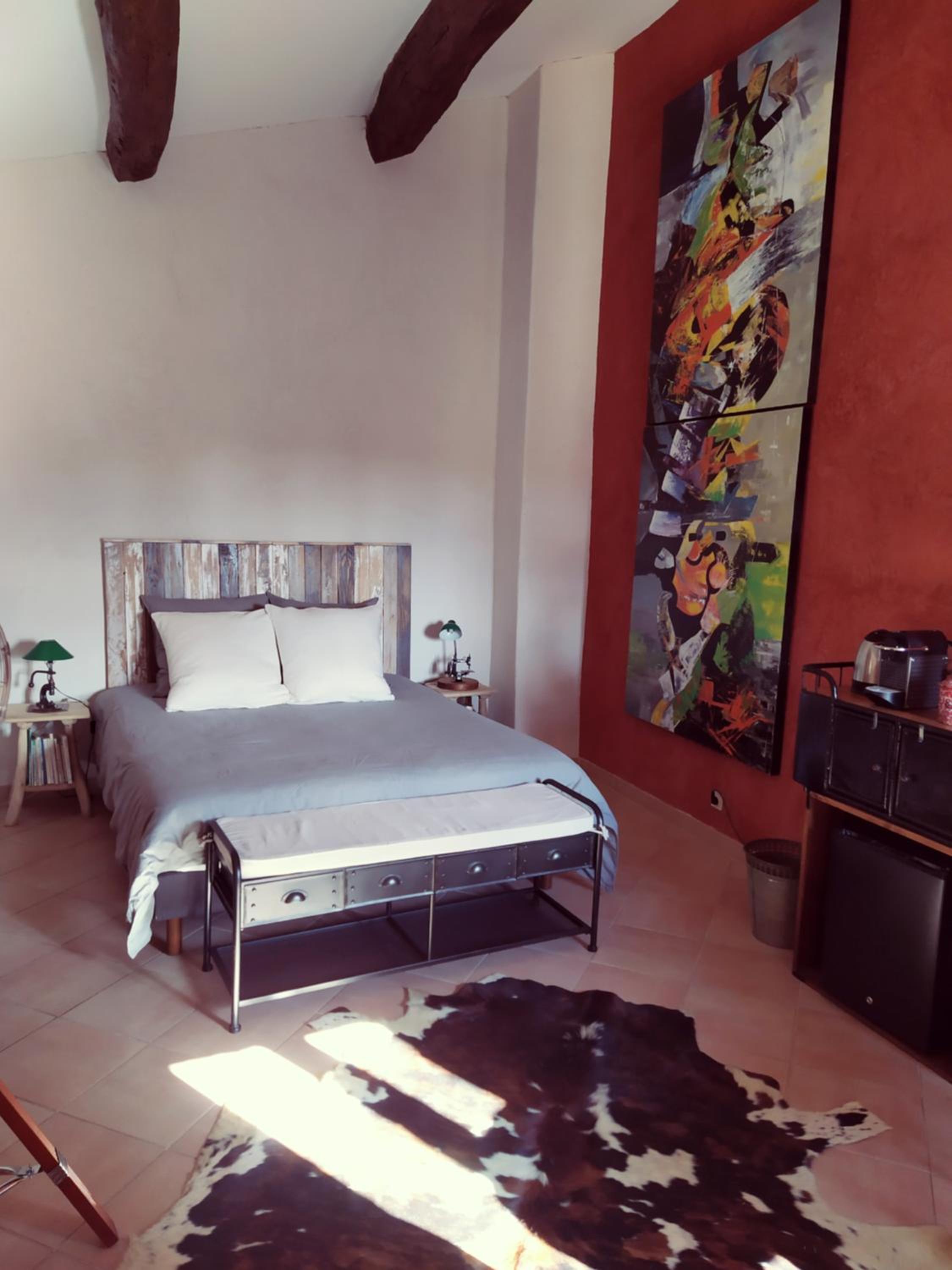 Une Chambre en Luberon view 3