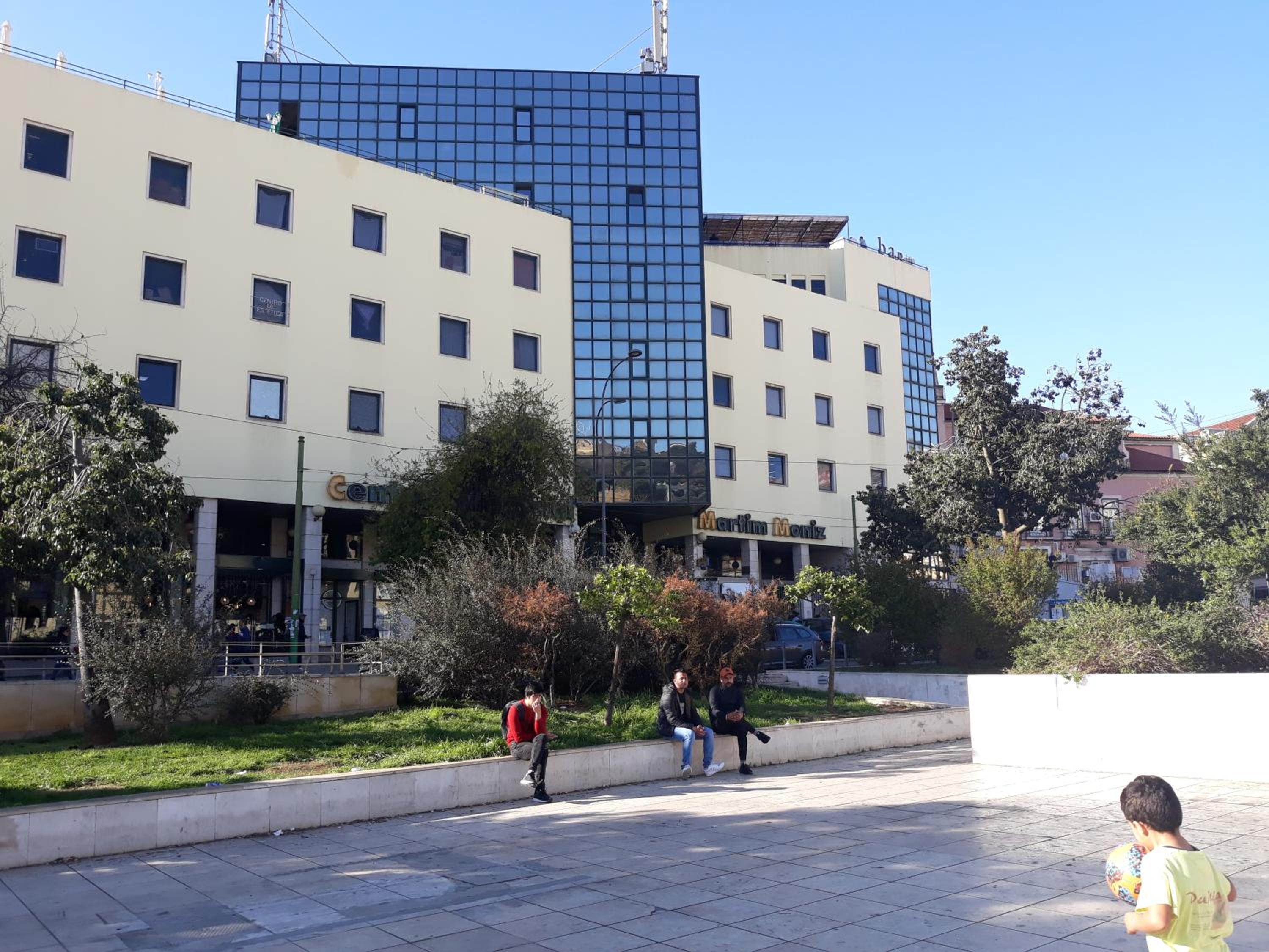 Photo 12