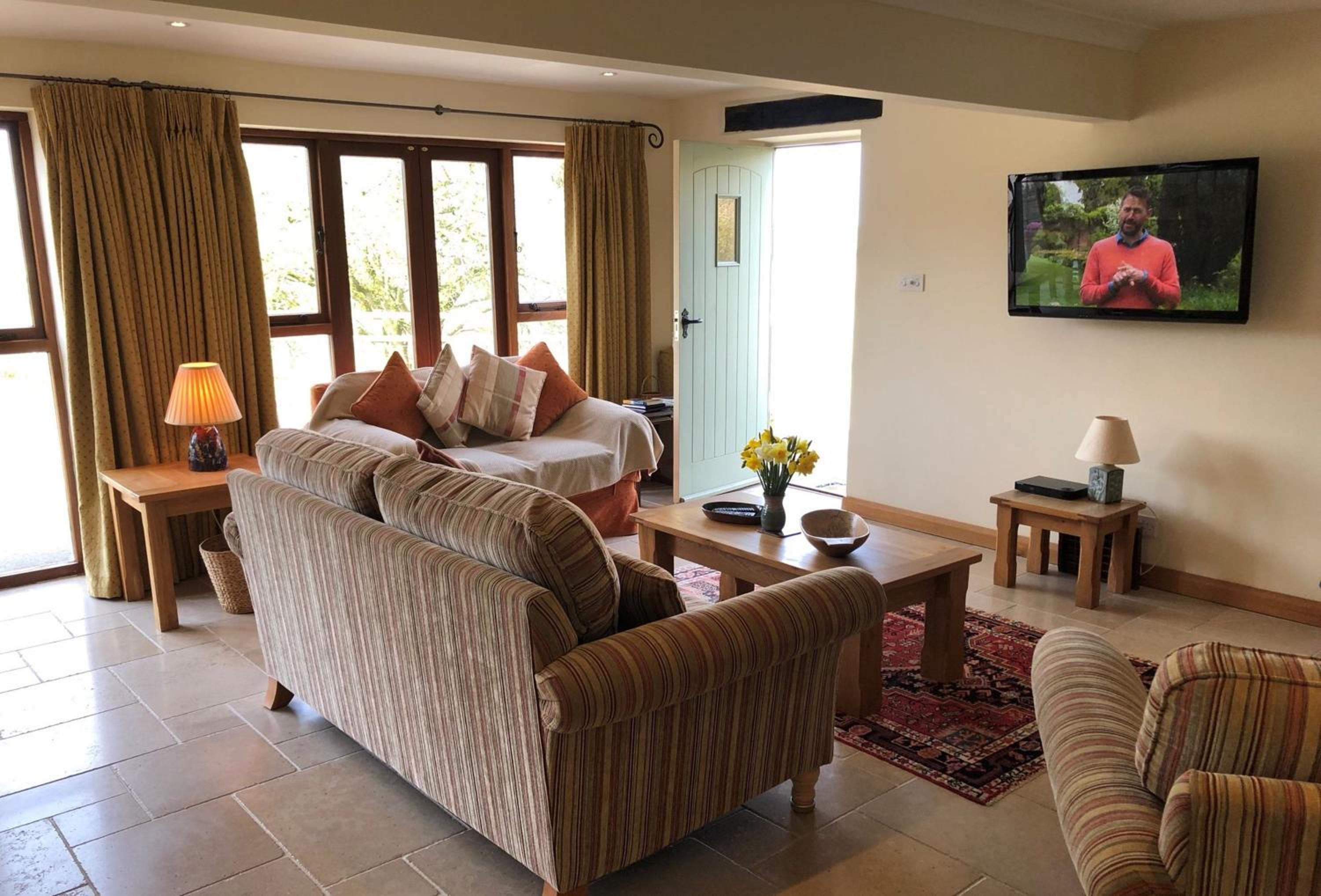 Sheepscombe Byre view 2