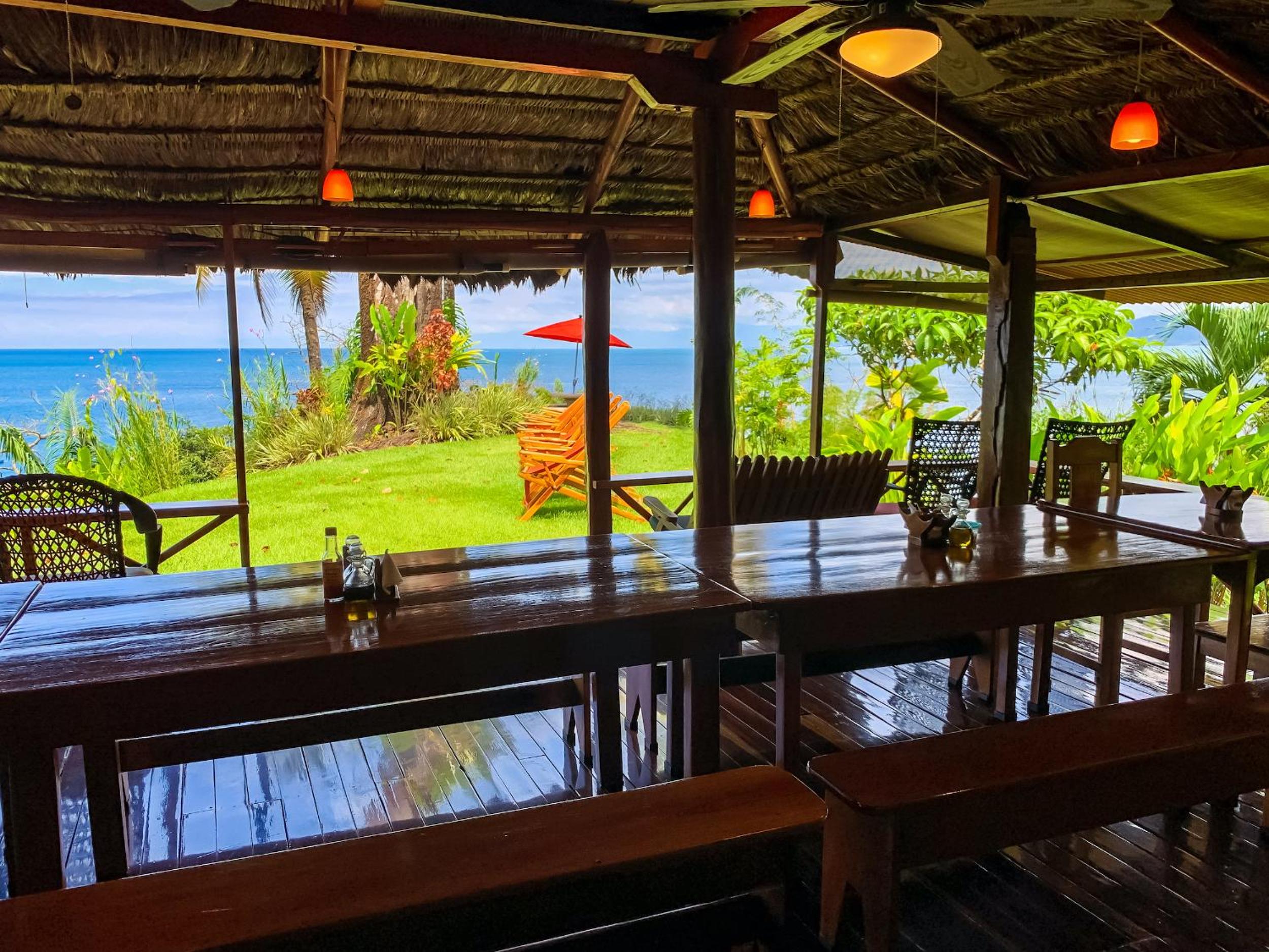 Las Caletas Lodge