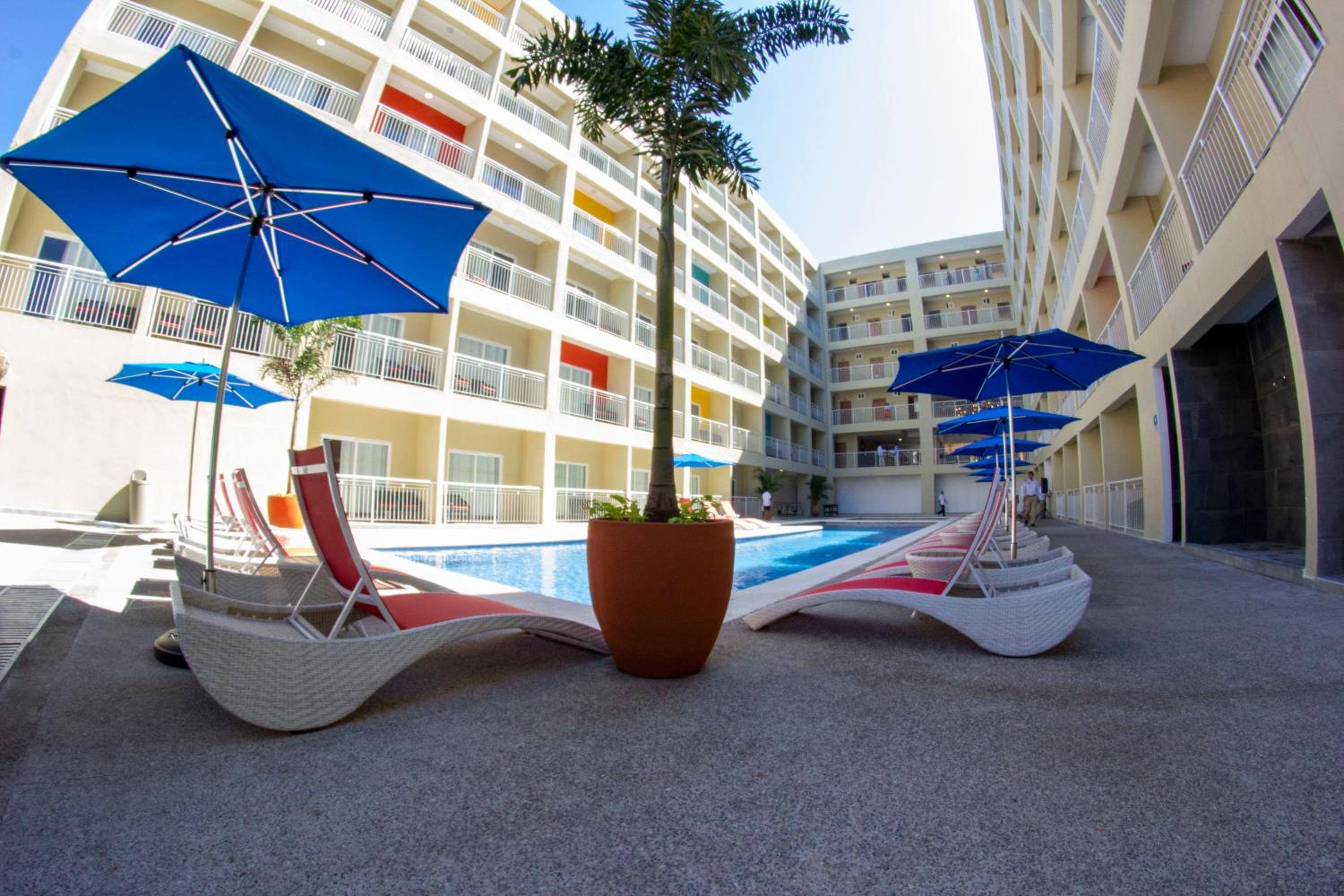 Decameron Isla Coral Guayabitos, Ramada All-Inclusive Resort