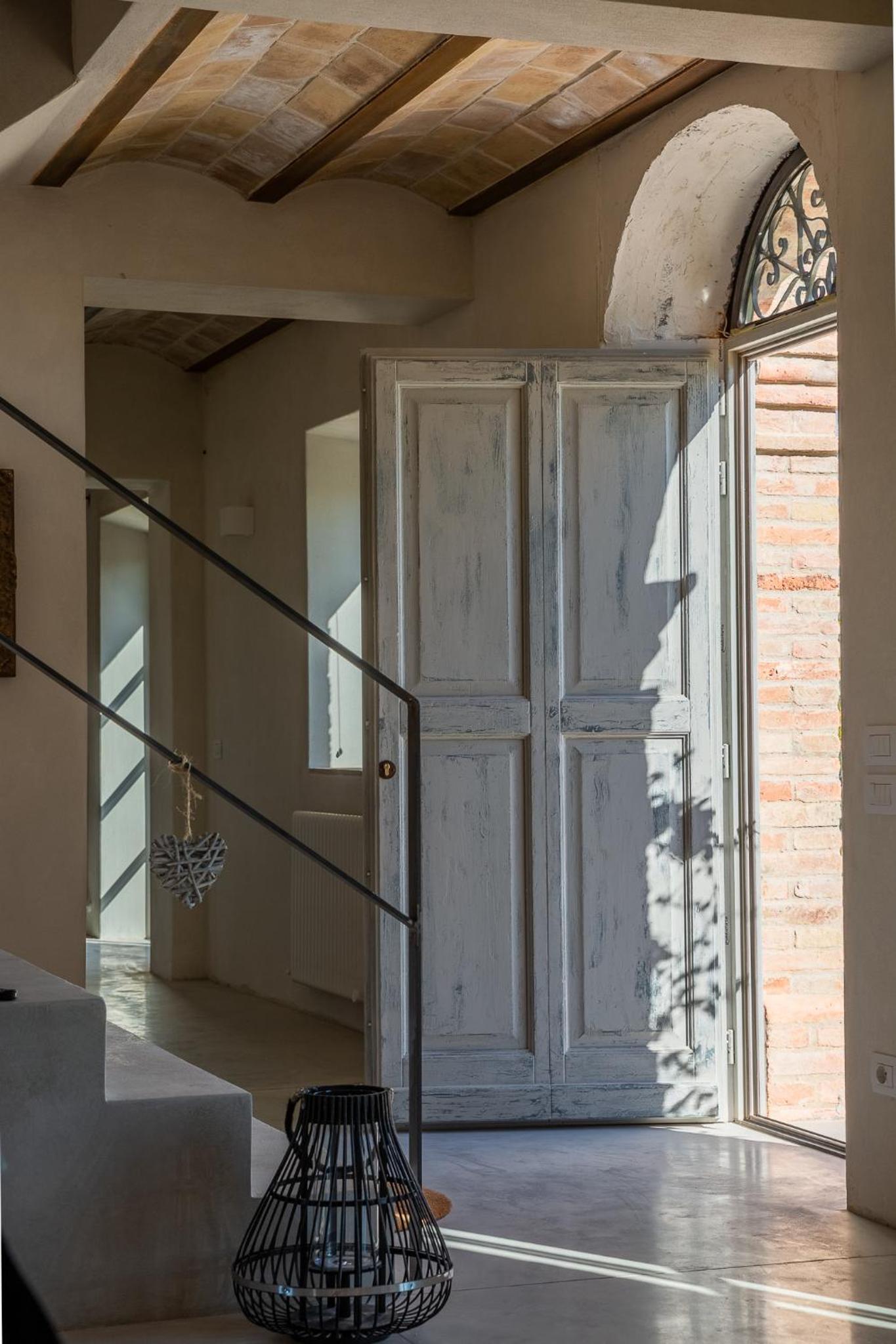 Photo 31