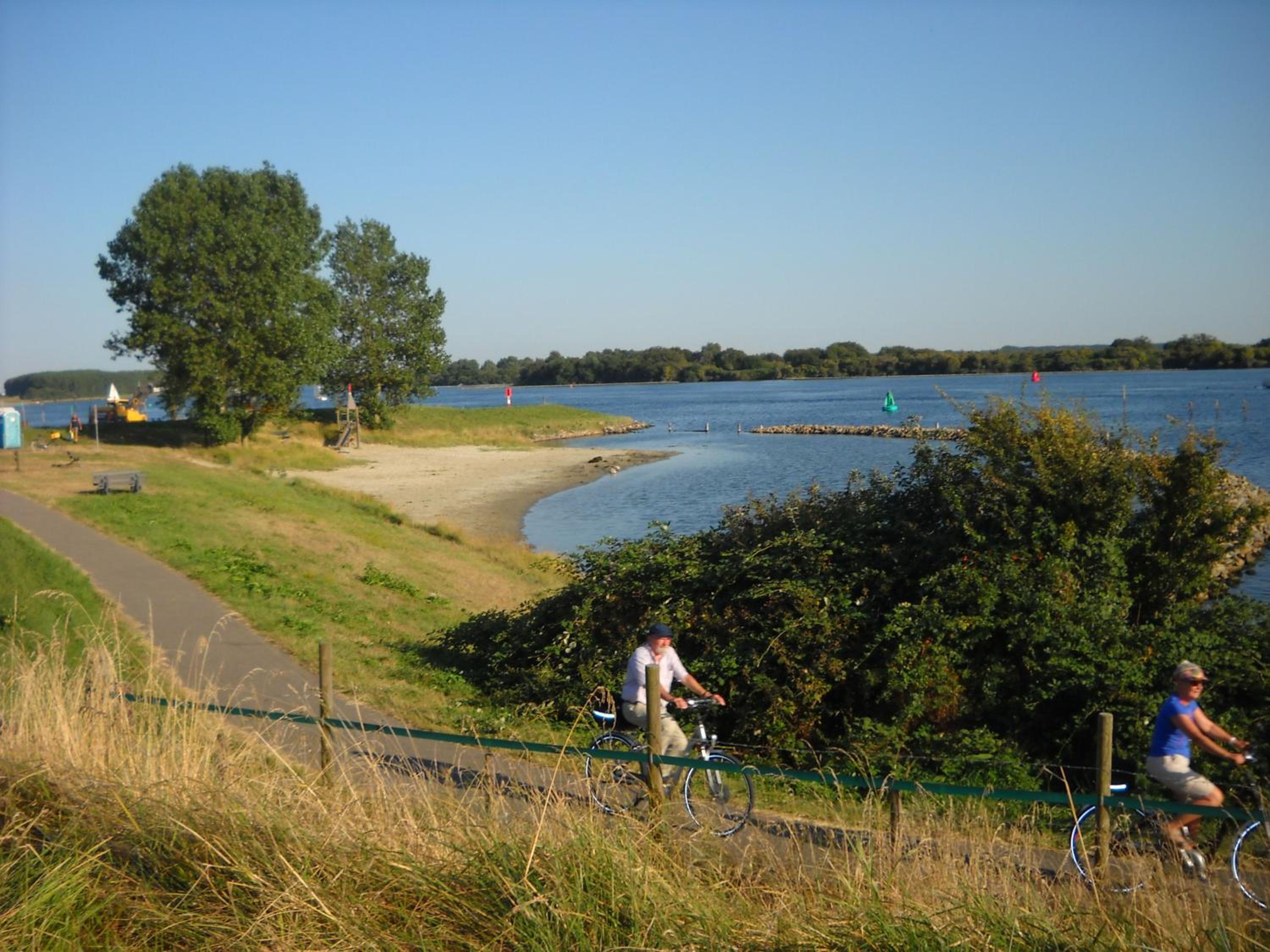 Photo 30