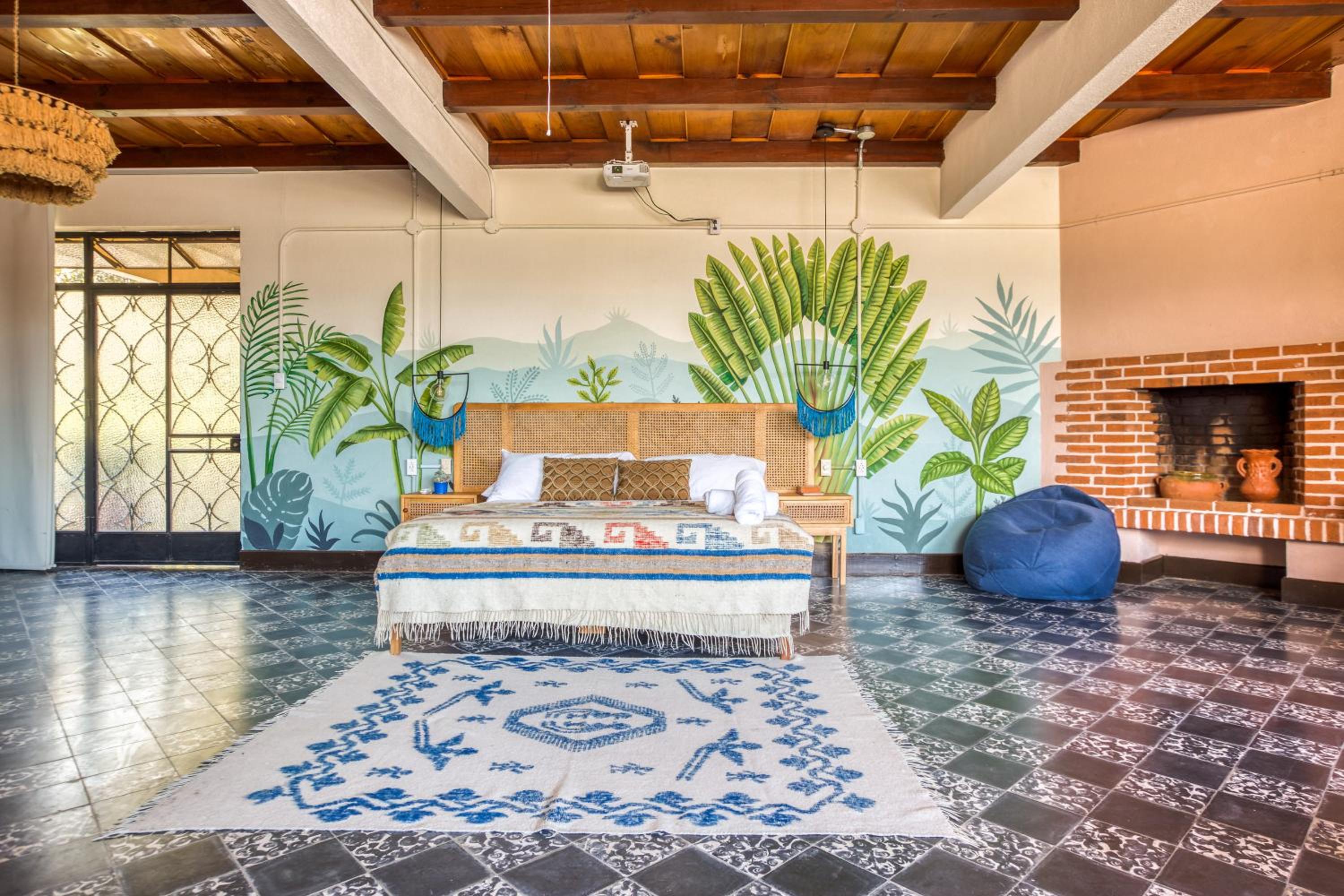 Panajachel Vacations - Socialtel Atitlan - formerly Selina Atitlan - Property Image 35