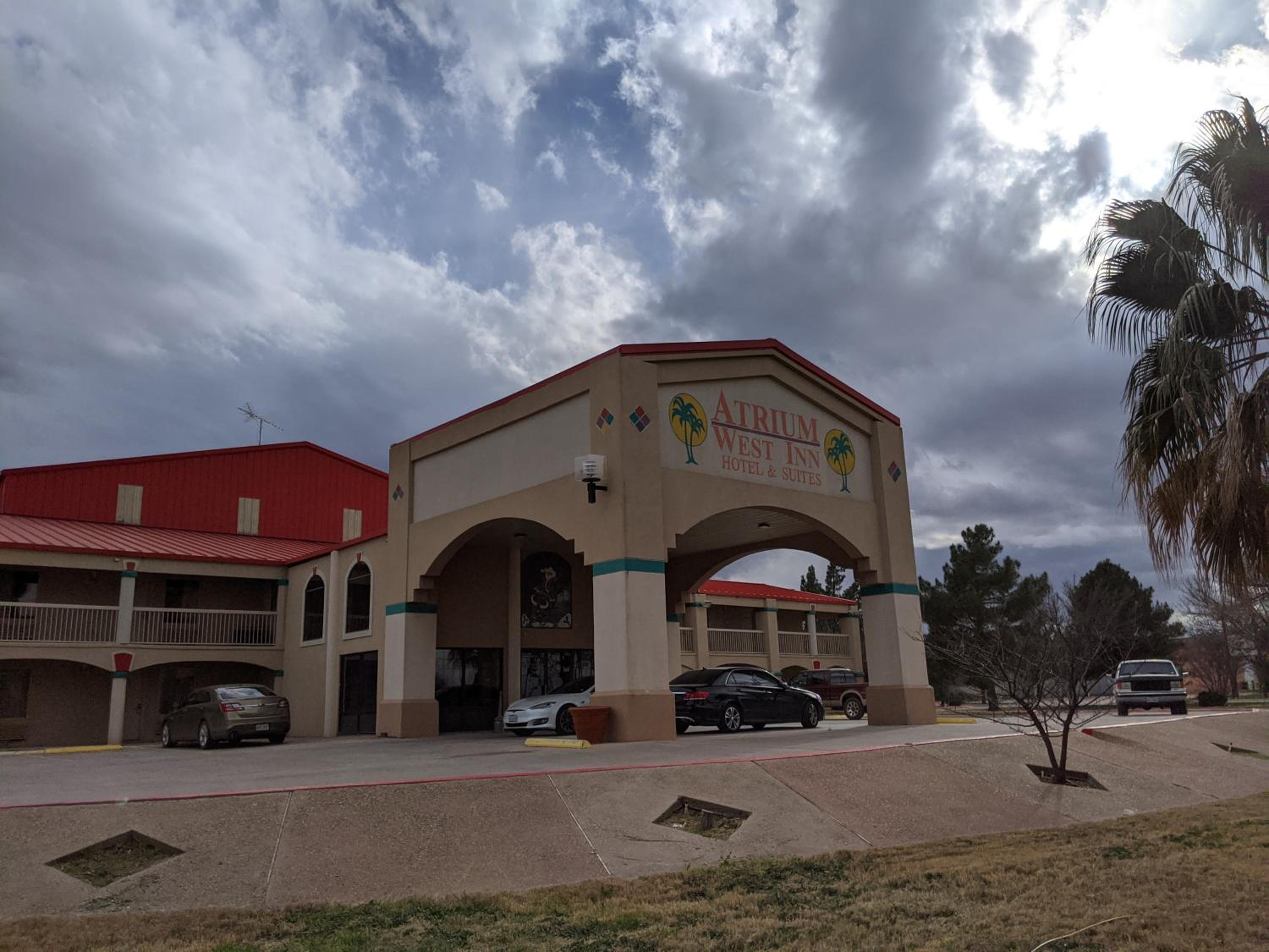 Fort Stockton Vacations - Atrium Inn - Property Image 10