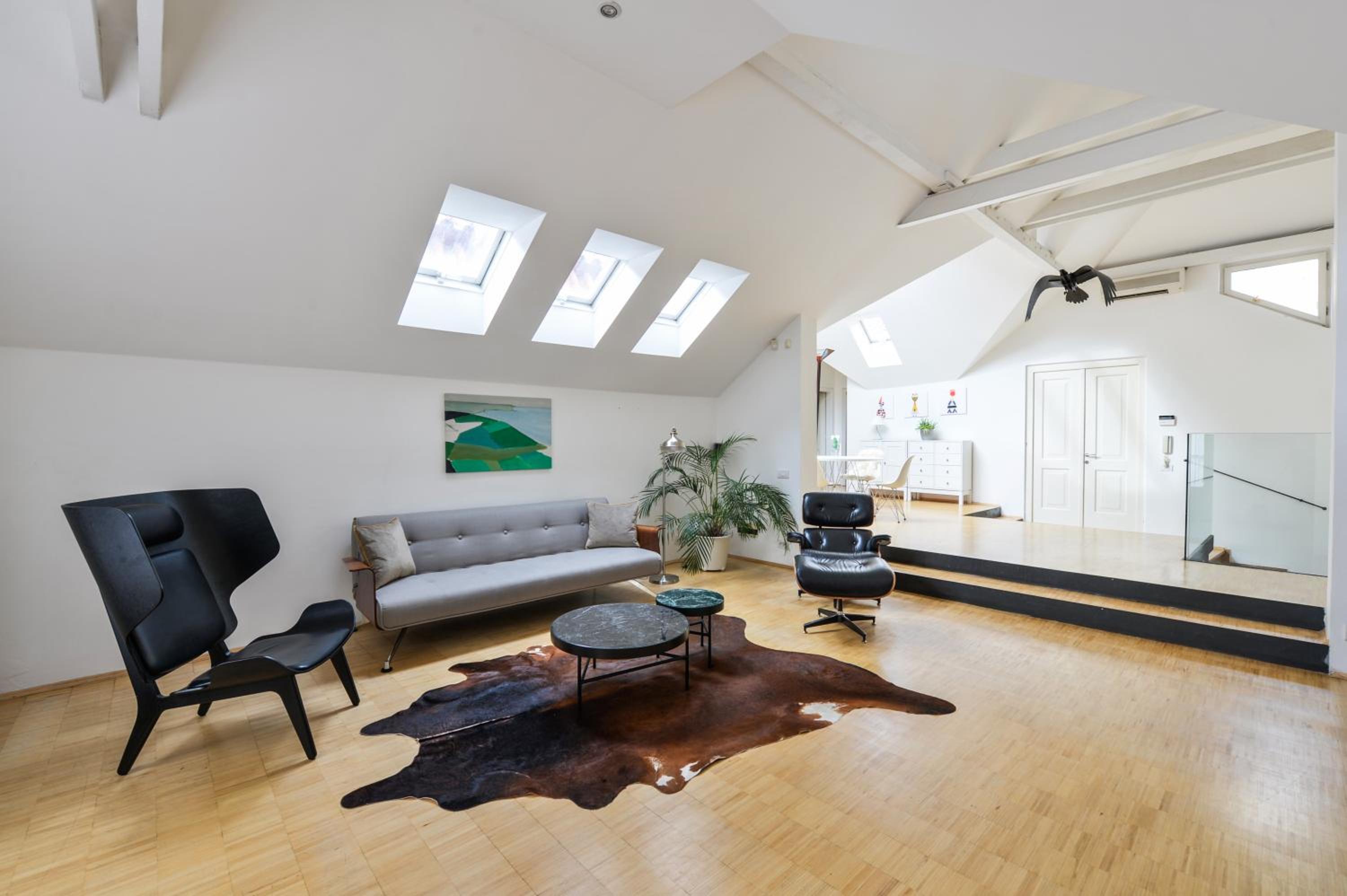 Eclectic Loft with Terrace