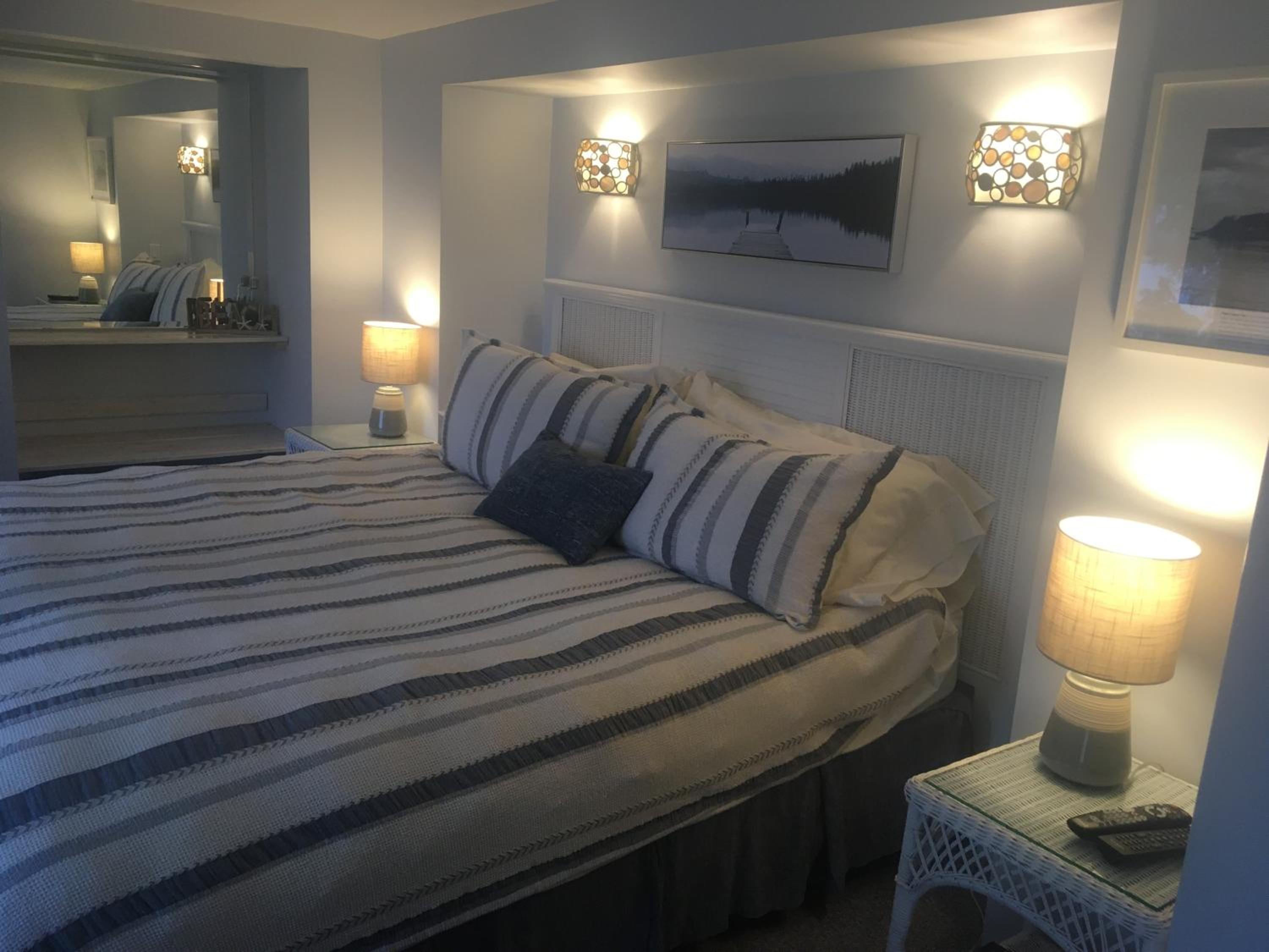 Long Lake Waterfront Bed and Breakfast