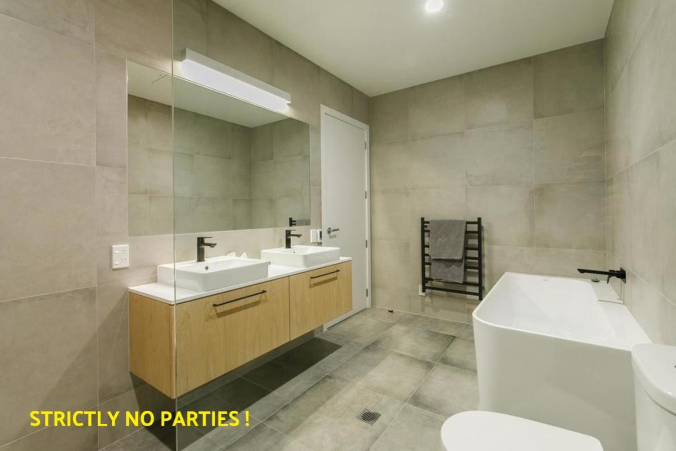 Acrossia Apartment Suites view 2