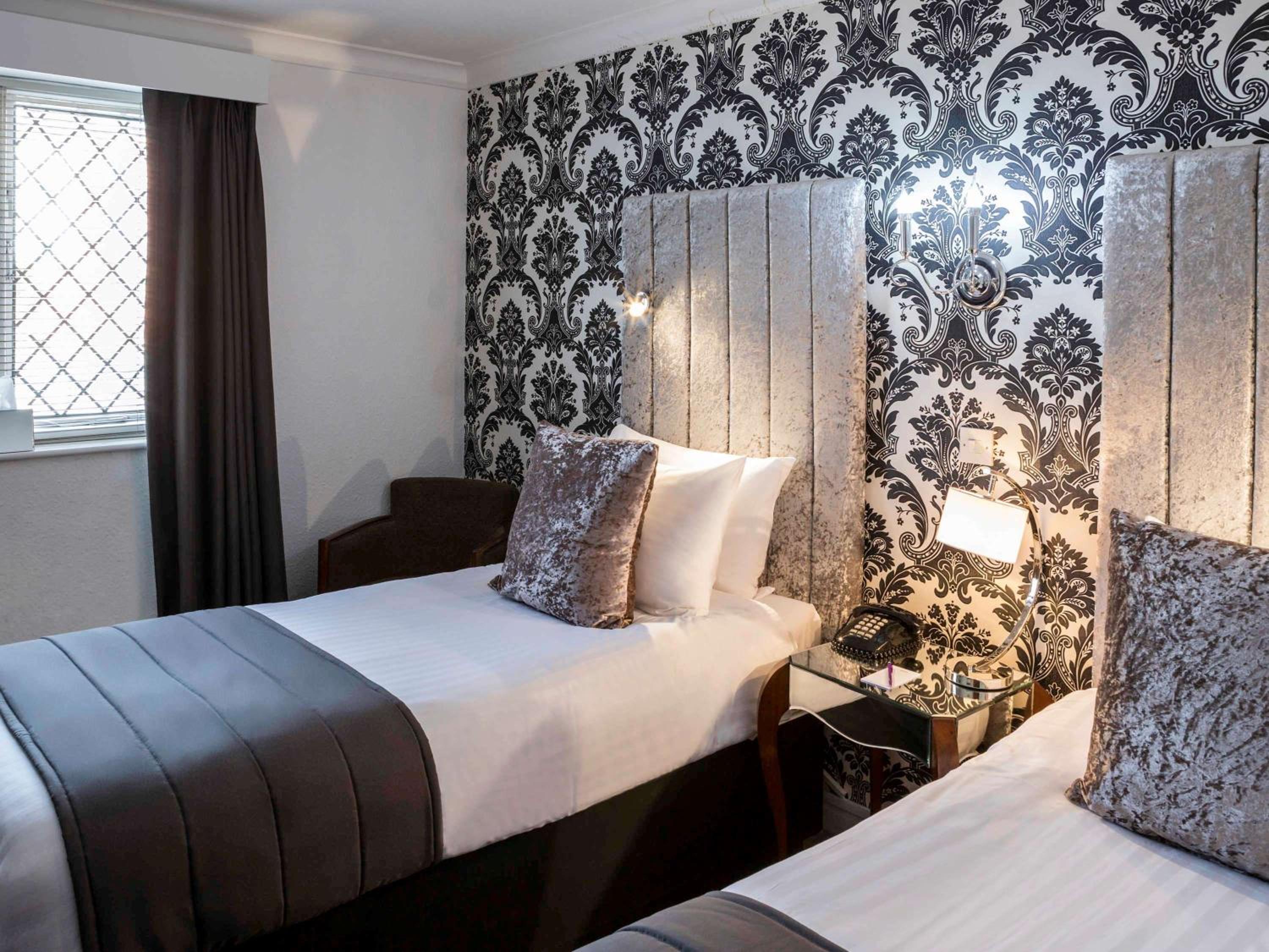 Walsall Vacations - Barons Court Hotel Walsall - Property Image 6