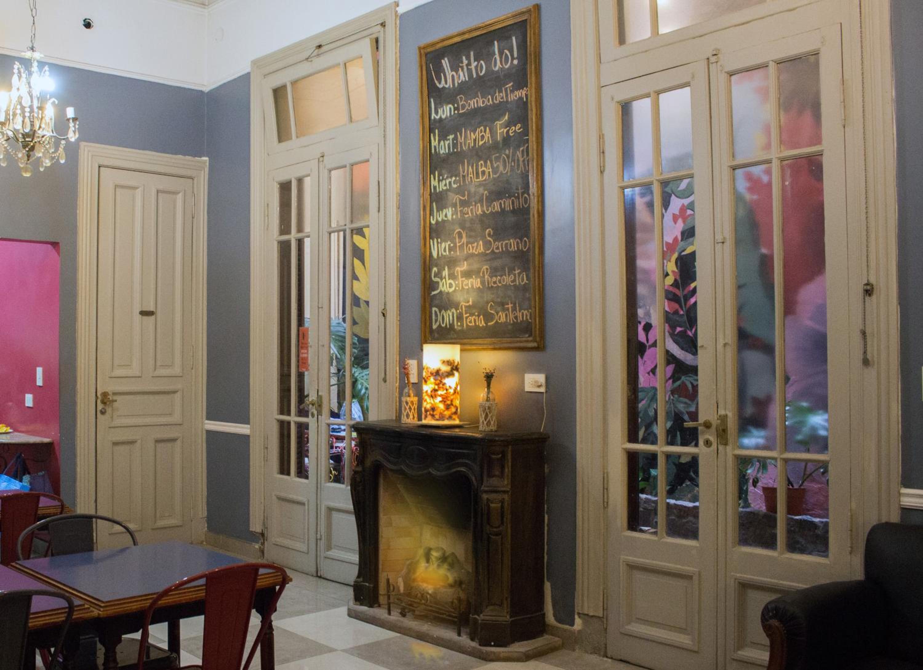 Voyage Recoleta Hostel