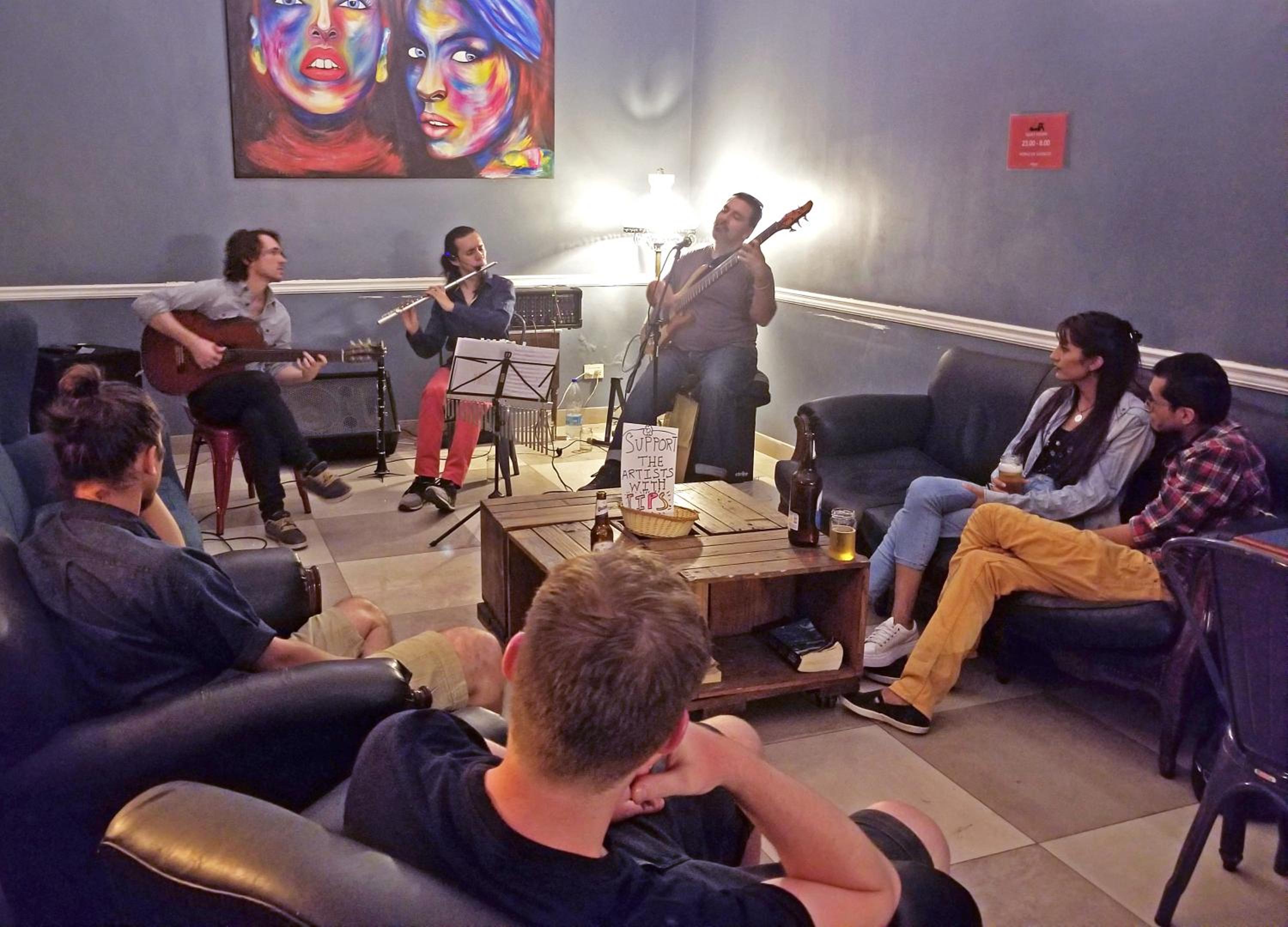 Voyage Recoleta Hostel