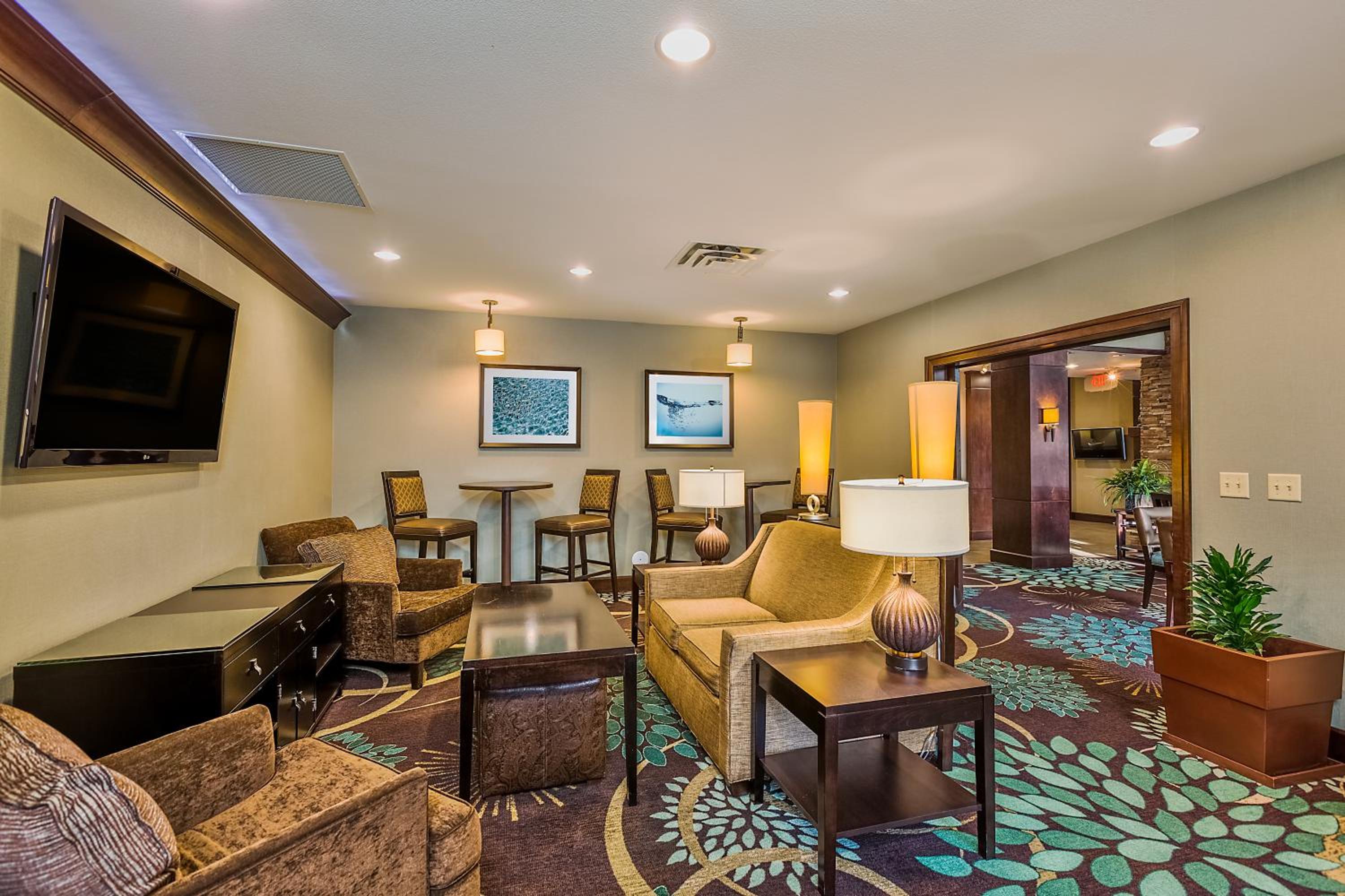 Bismarck Vacations - Staybridge Suites Bismarck, an IHG Hotel - Property Image 13