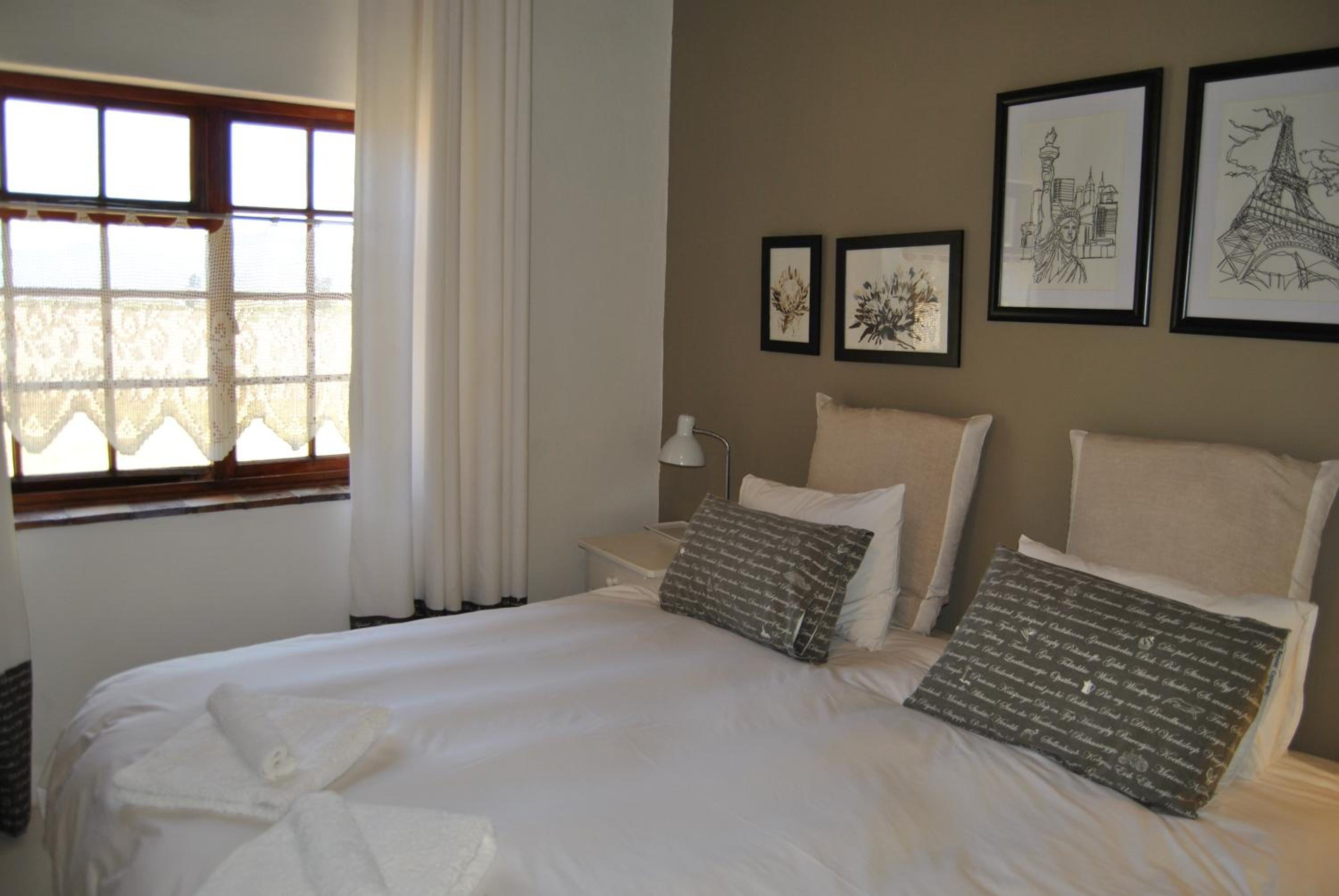 Heidedal Self-catering Guest House view 4