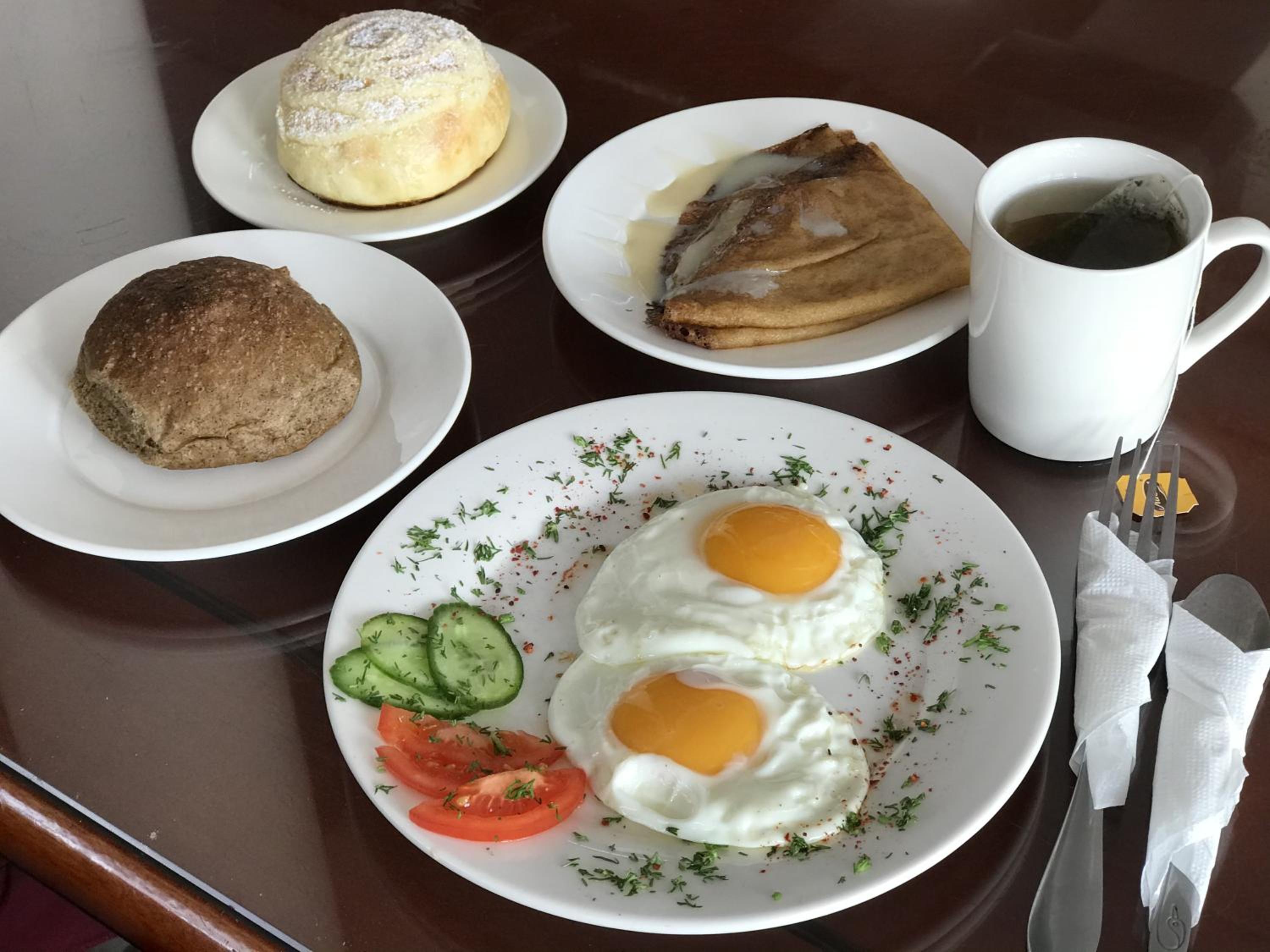 Apple Hostel Bishkek 44